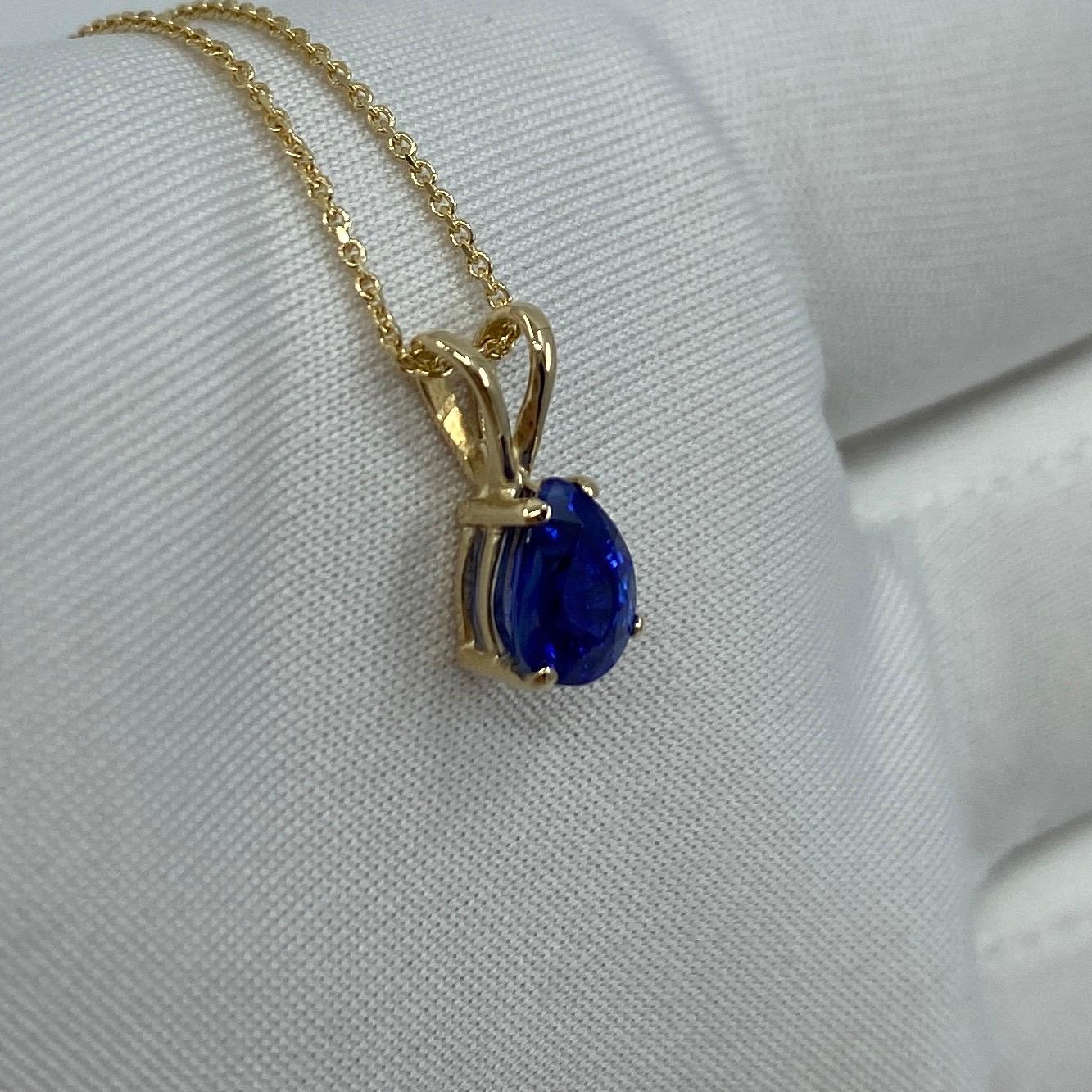 1.05 Carat Fine Cornflower Blue Ceylon Sapphire Pear Cut Yellow Gold Pendant 3