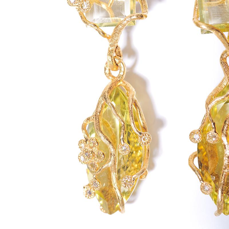 One Of A Kind Affinity Lemon Tree Earrings with Lemon Quartz, Rose-Cut Diamonds, And Set In 20K Yellow Gold. This Ring Features 1.05cts Rose-Cut Diamonds and 53.70cts Lemon Quartz With 20K Gold.