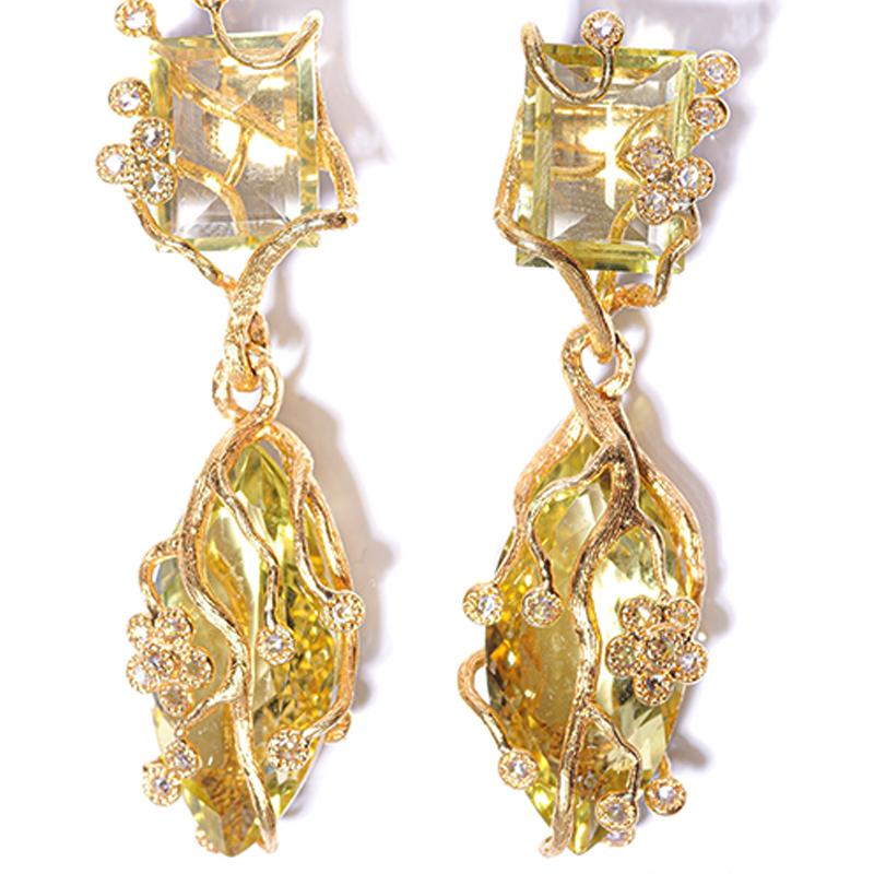 Moderne Boucles d'oreilles en forme d'arbre de citron de 1,05 carat avec quartz citron et diamants taille rose en vente