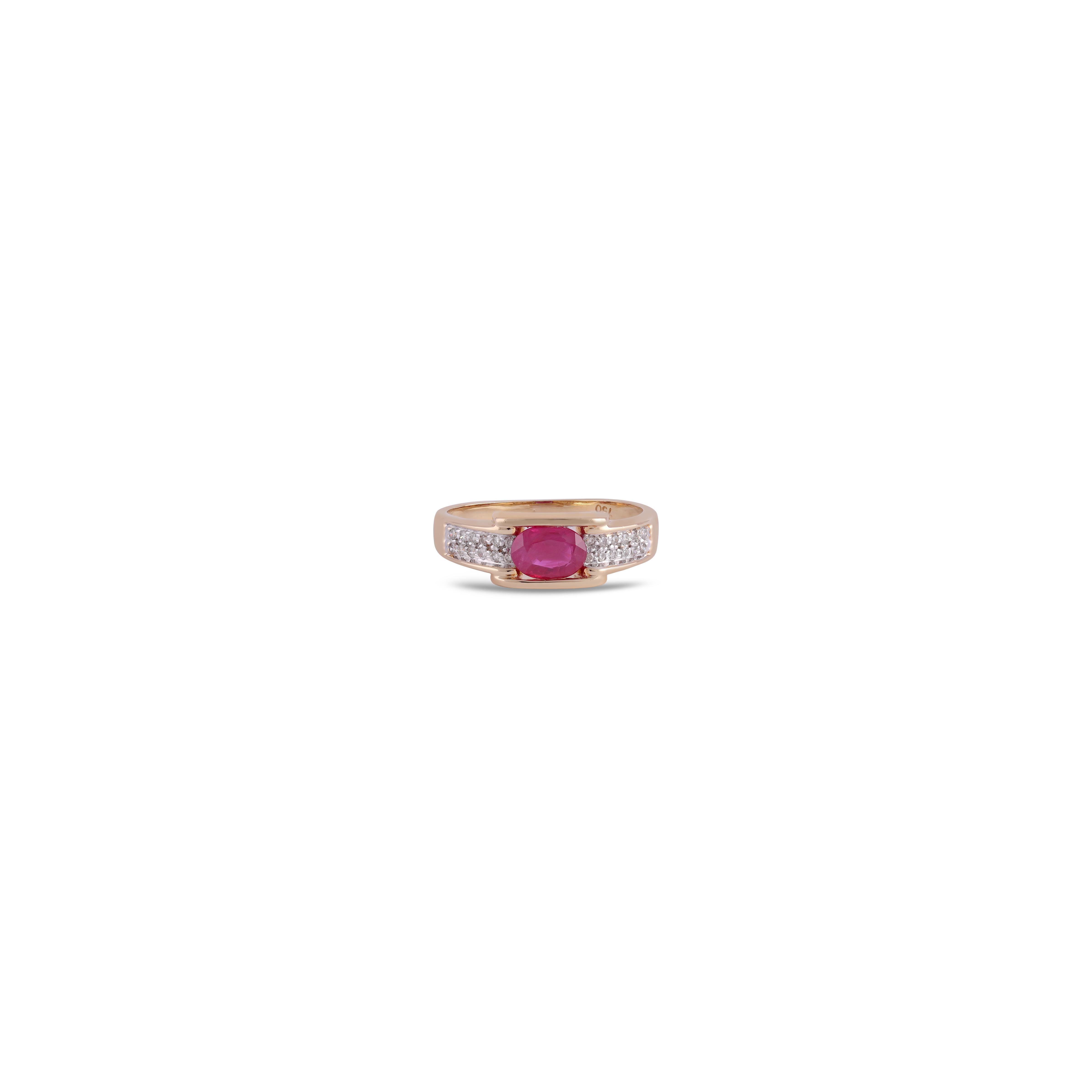 Oval Cut 1.05 Carat Mozambique Ruby and Diamond  Ring in 18k Gold For Sale