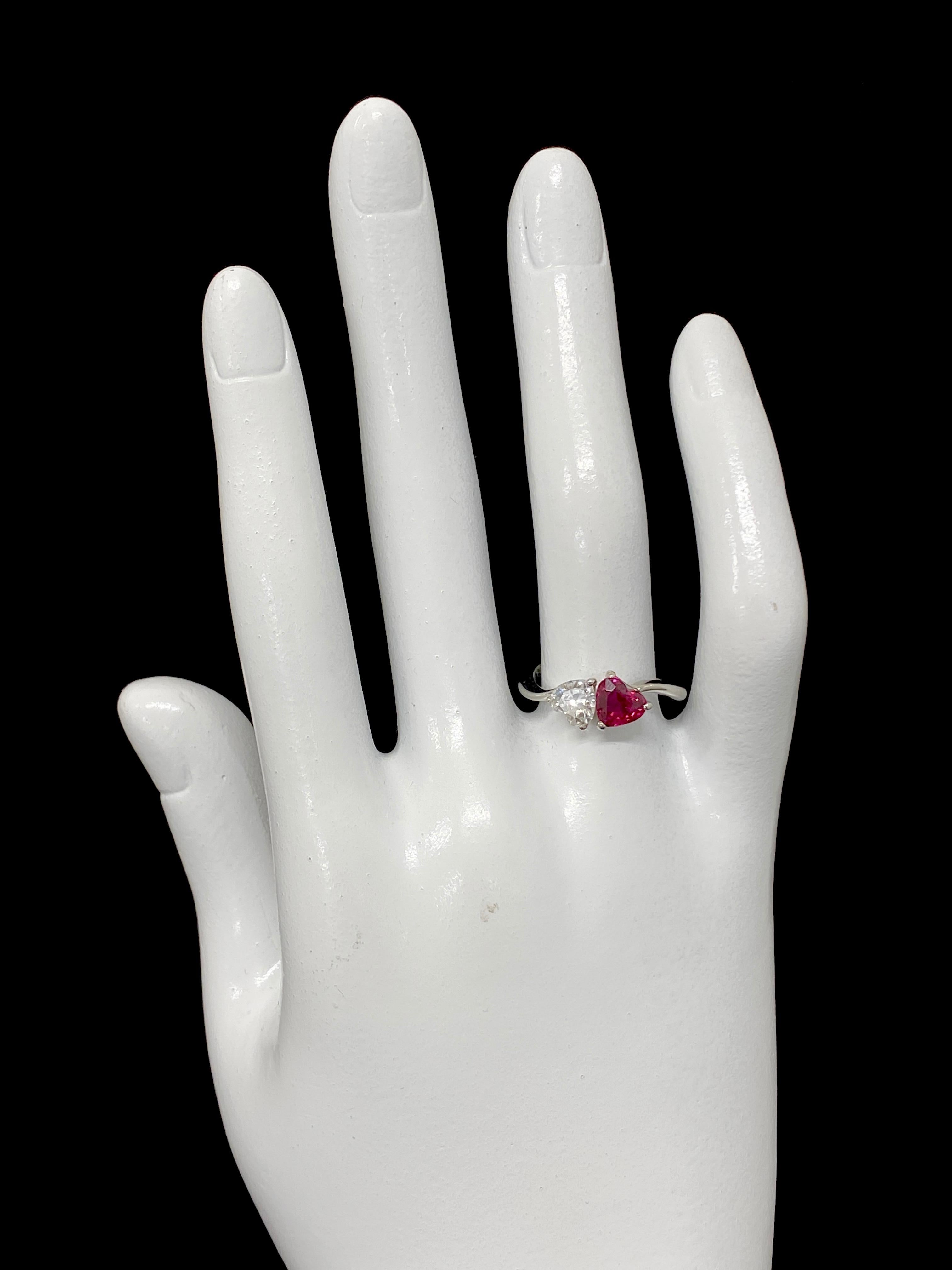 1.05 Carat Natural Heart-Cut Ruby and Diamond Ring set in Platinum 1