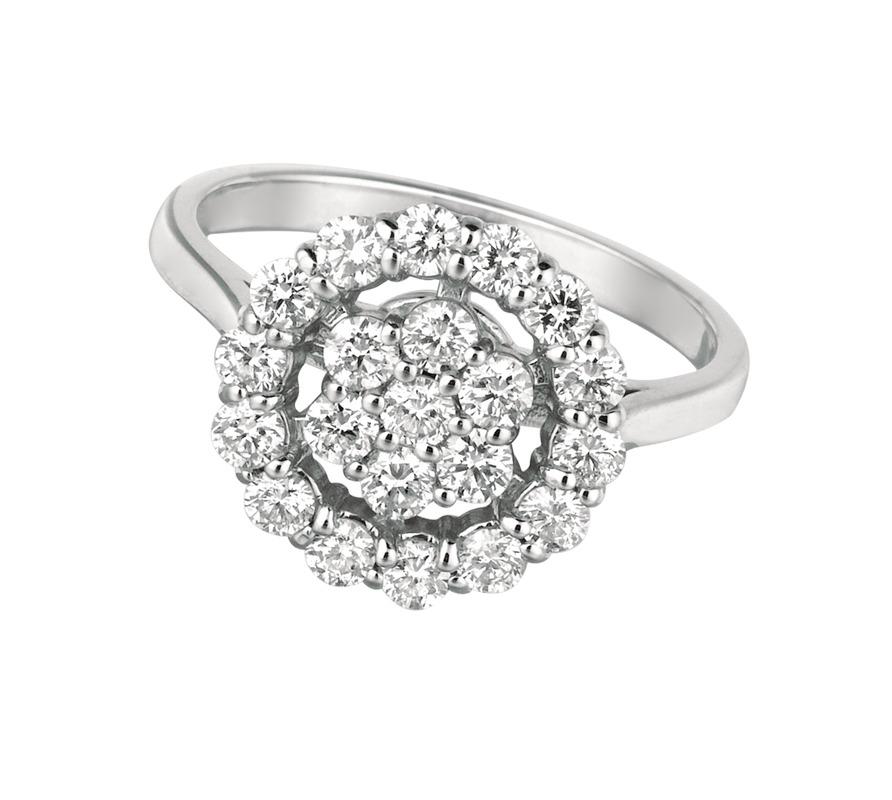 1.05 Carat Natural Round Cut Diamond Cluster Ring G SI 14 Karat White Gold In New Condition For Sale In New York, NY