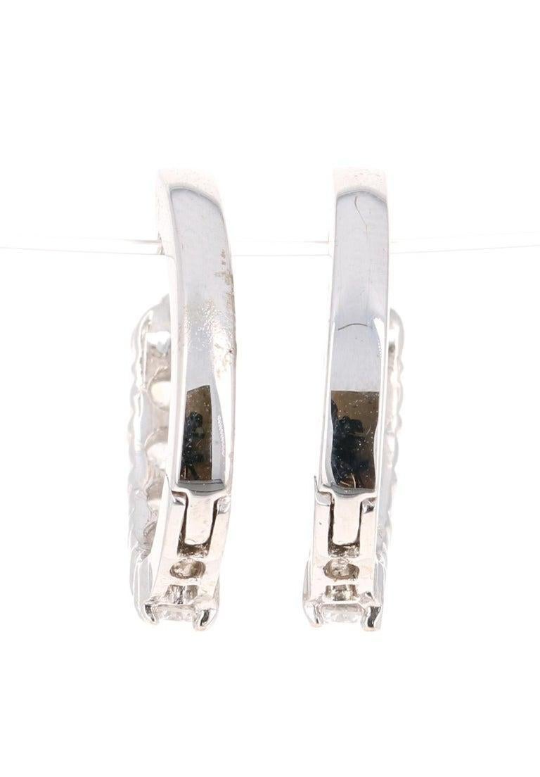 Taille ronde Boucles d'oreilles en or blanc 18 carats, diamant naturel de 1,05 carat à taille ronde en vente