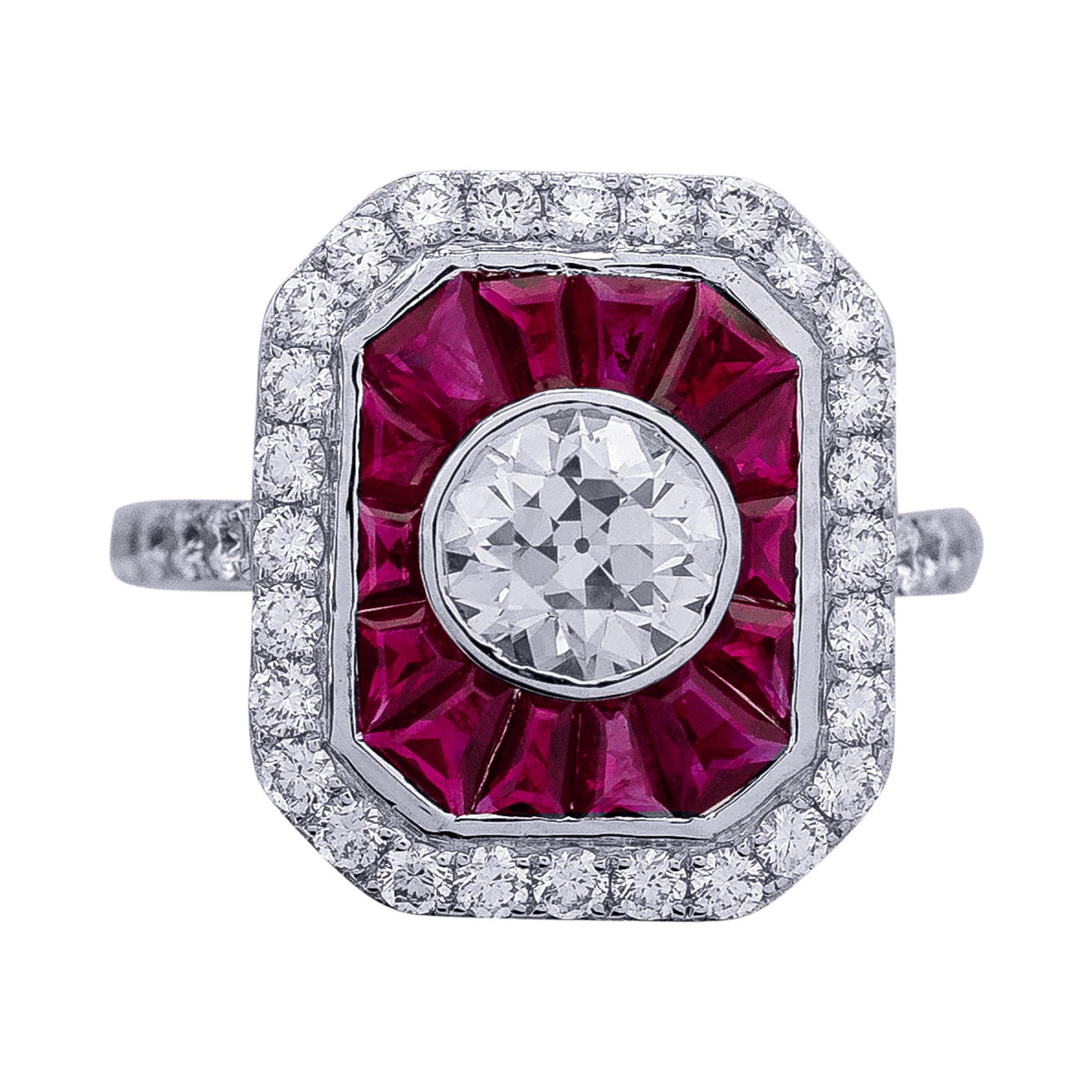 1.05 Carat Old European Cut Diamond with Ruby Statement Ring in 18 Karat Gold For Sale