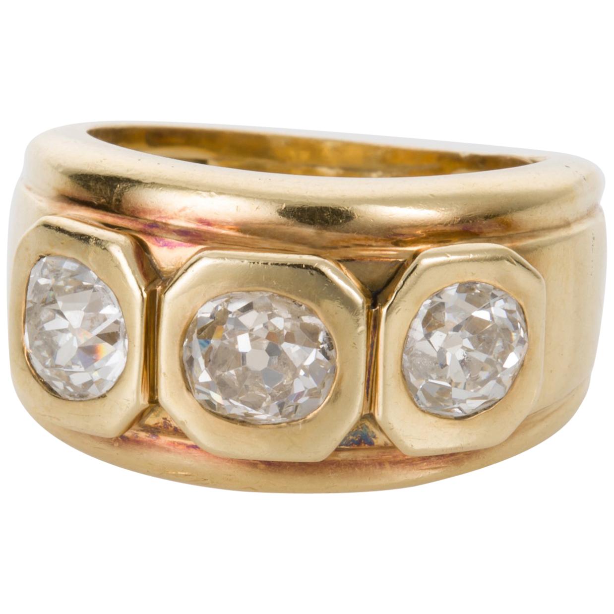 1.05 Carat Old European Cut Diamond Yellow Gold Dress Ring For Sale