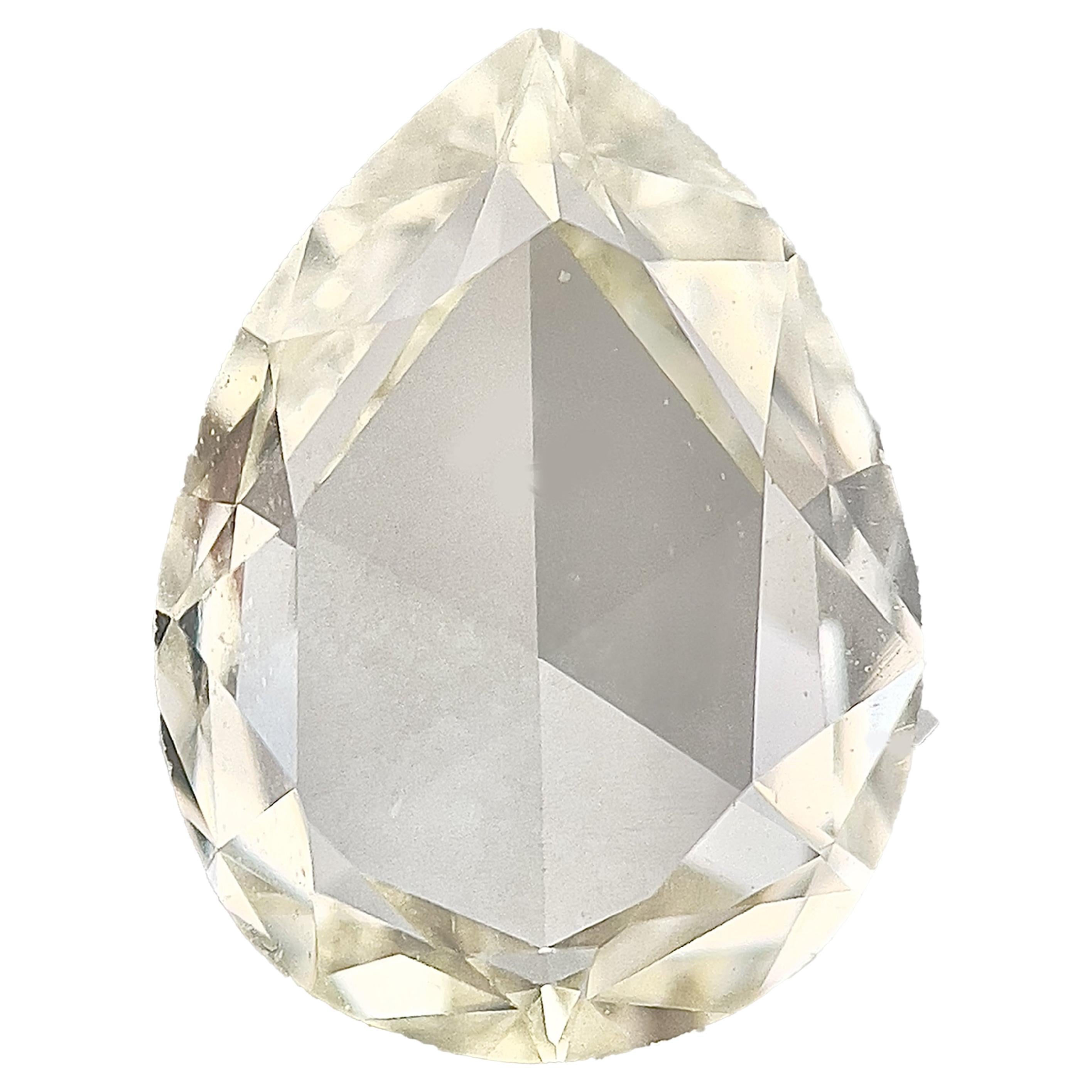 Diamant taille poire brillant de 1,05 carat certifié par le Gia, couleur M et pureté Vs2
