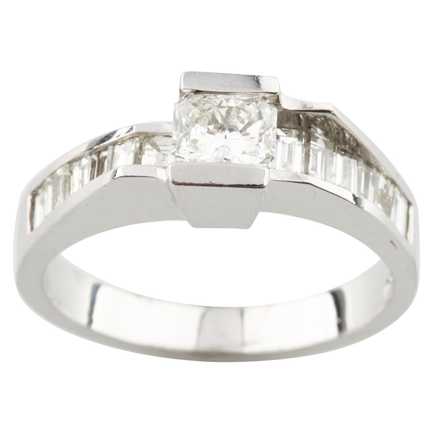 1.05 Carat Radiant and Baguette Diamond 18 Karat White Gold Engagement Ring