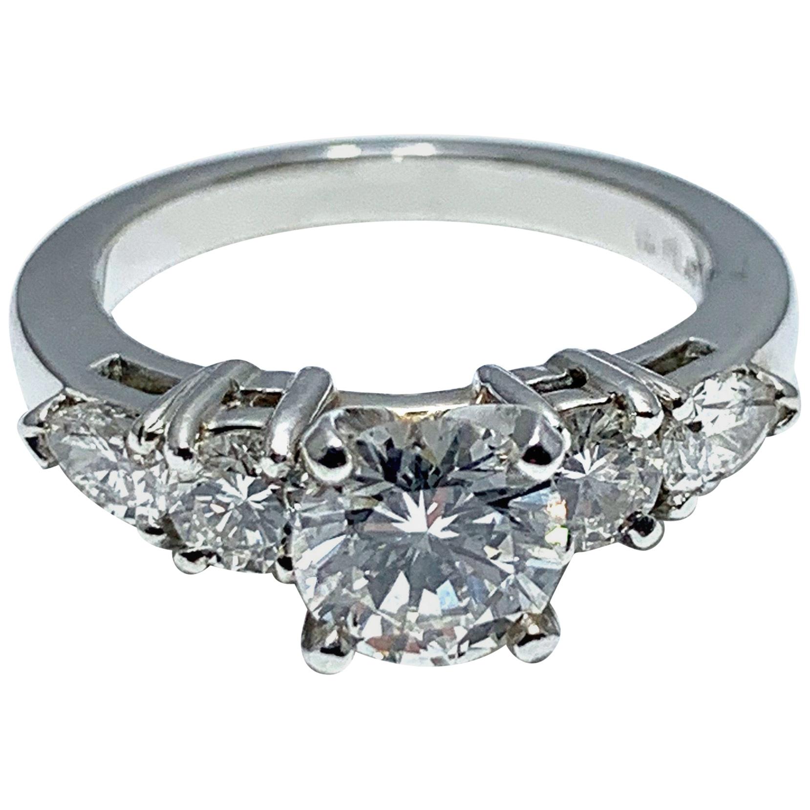 1.05 Carat Round Brilliant Cut Diamond and Platinum Engagement Ring