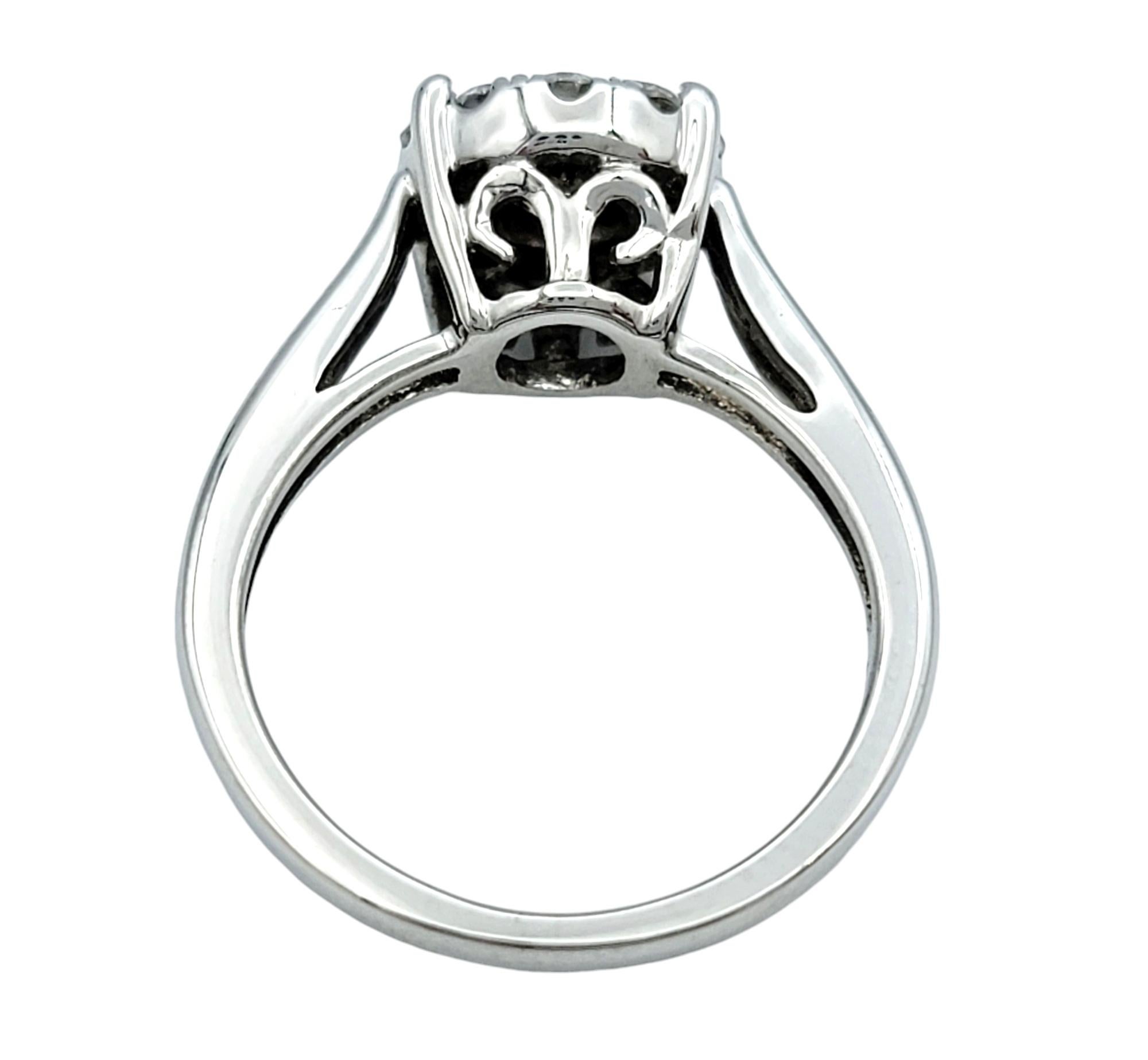 1.05 Carat Total Round Diamond Halo Engagement Ring in 14 Karat White Gold In Good Condition For Sale In Scottsdale, AZ