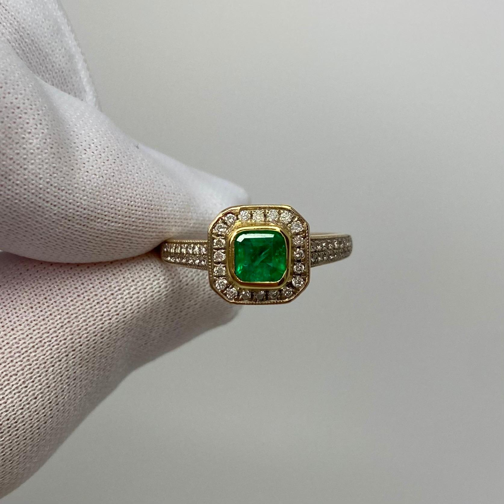 1.05 Carat Vivid Green Colombian Emerald Diamond Art Deco Style 18K Gold Ring 2