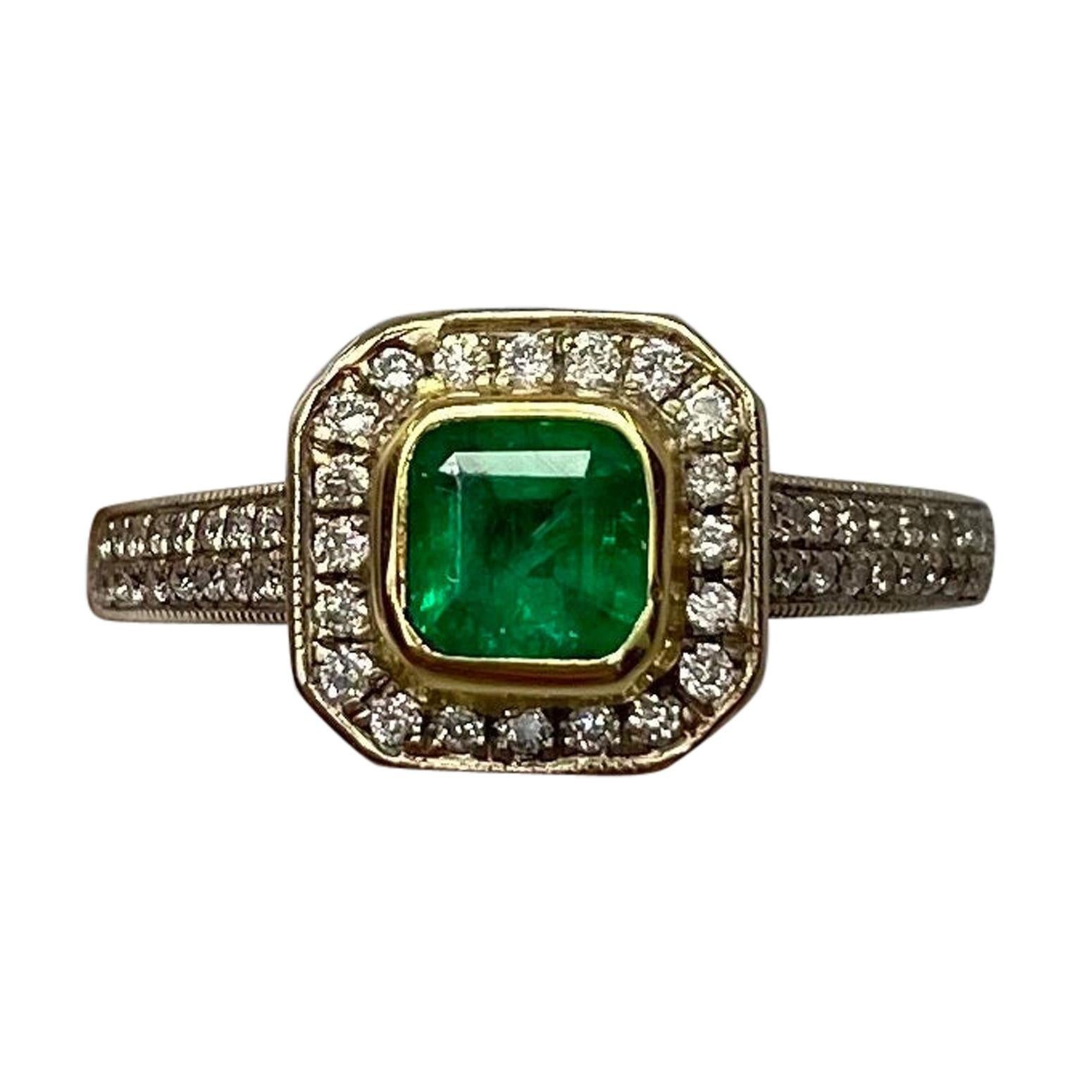1.05 Carat Vivid Green Colombian Emerald Diamond Art Deco Style 18K Gold Ring