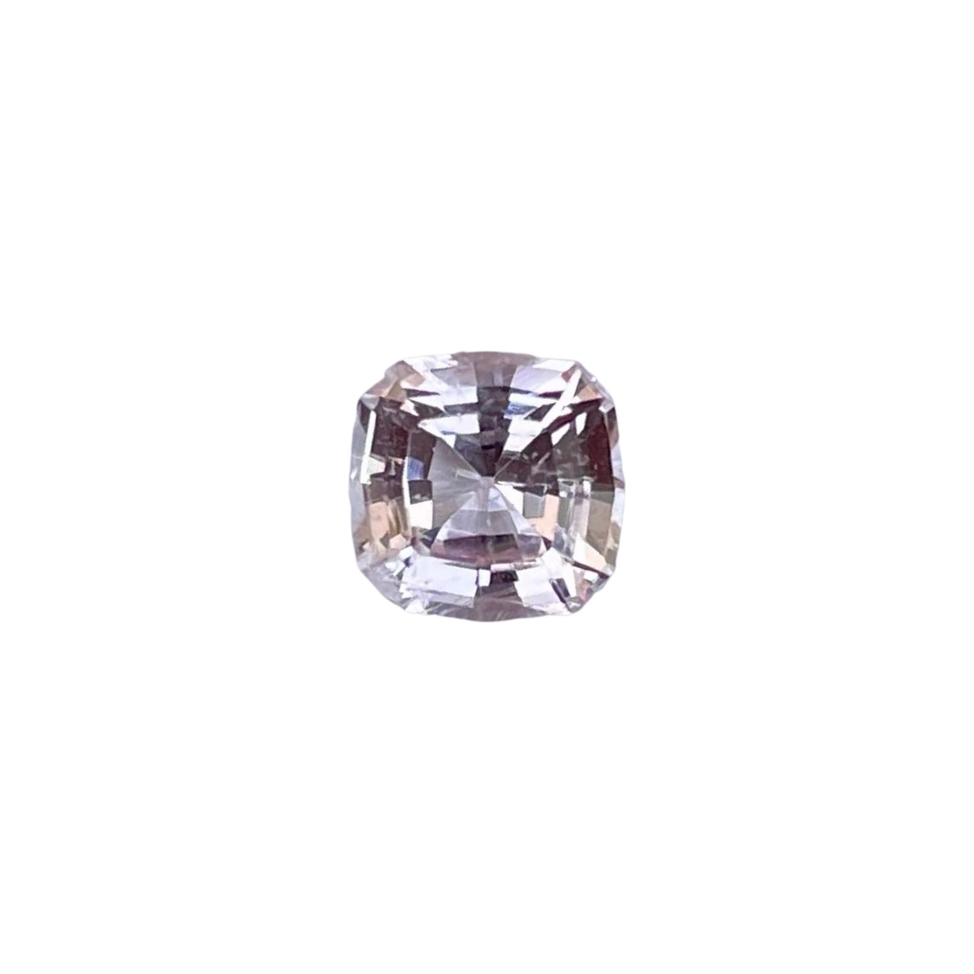 1.05 carats Pink Morganite Stone Cushion Cut Natural African Gemstone For Sale 4