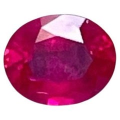 0.79 Ct GUILD certificate Pigeon Blood Ruby Burma Unheated