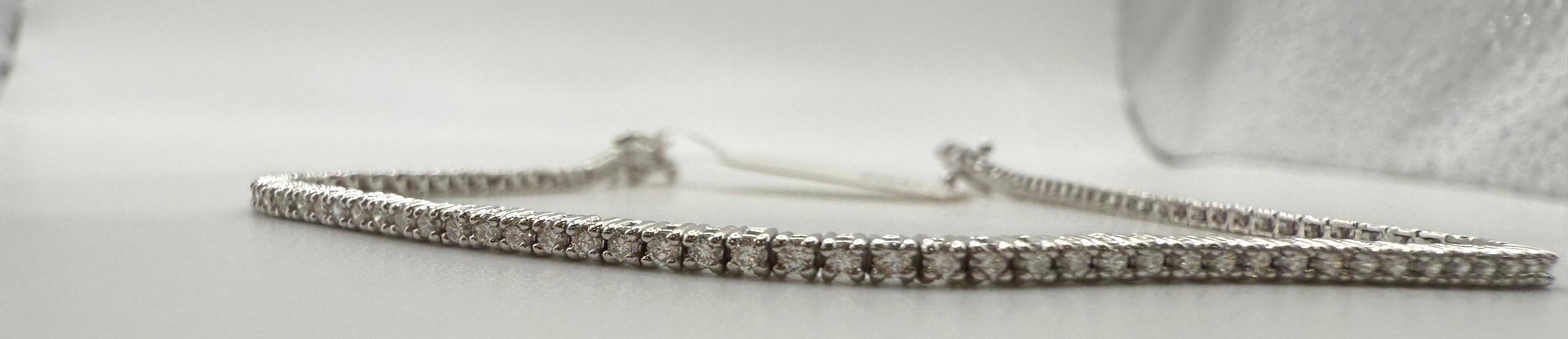 1,05 carati Bracciale tennis in oro 18KT robusto e ben fatto in vendita 1