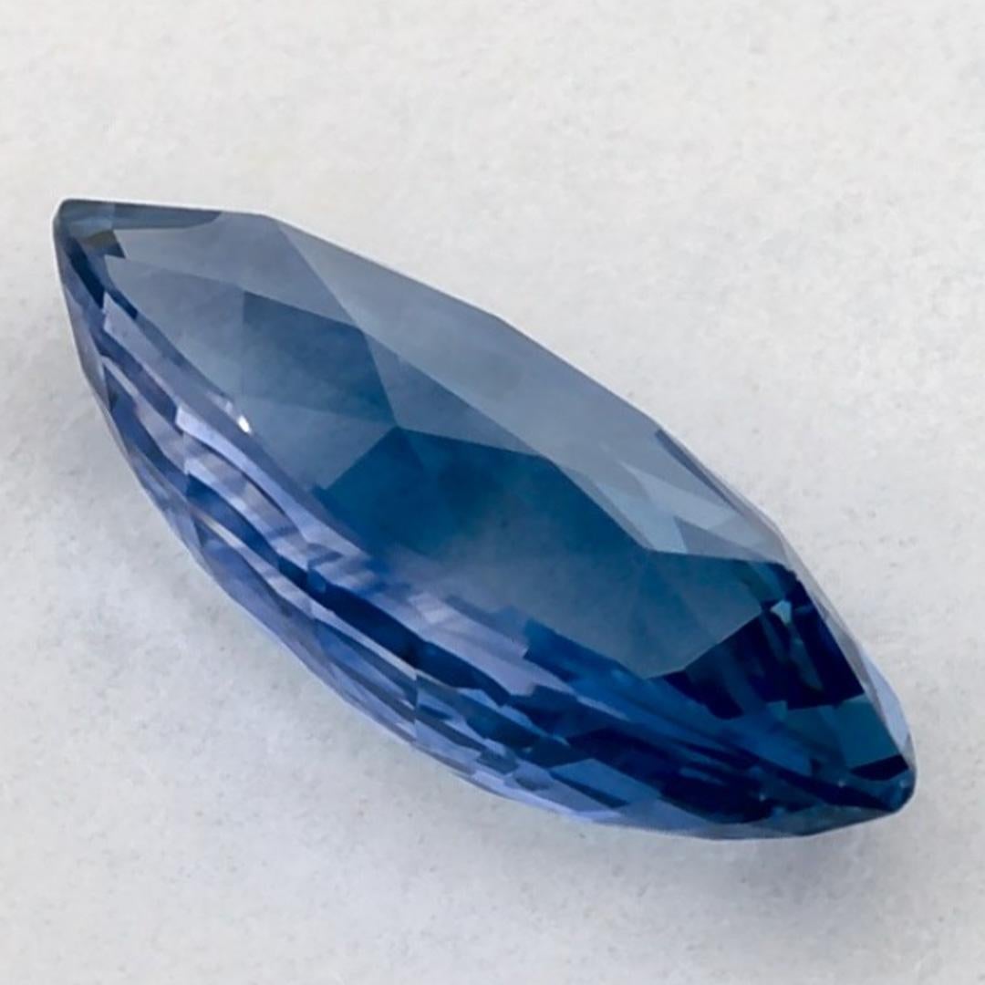 1.05 Karat Blauer Saphir Marquise Loser Edelstein im Angebot 1