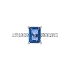 Bague de fiançailles en or blanc 14 carats avec saphir 1,05 carat et diamants 0,26 carat