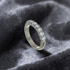 1.05 Cts 15 Pointers F/VS1 Round Brilliant Diamonds 7-Stone Band Ring 18K Gold