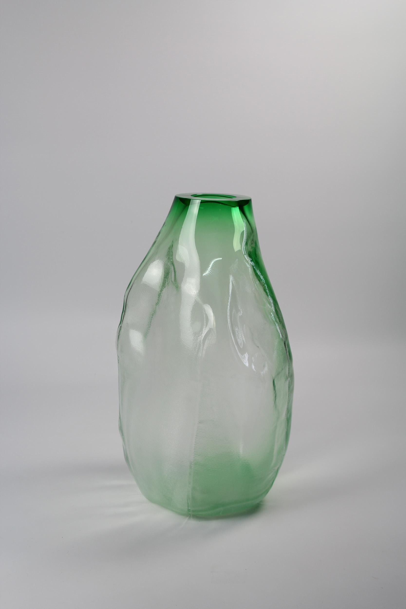 105 Ltr Forms, Beryl Green, Handmade Glass Object by Vogel Studio In New Condition For Sale In Sarstedt, NI