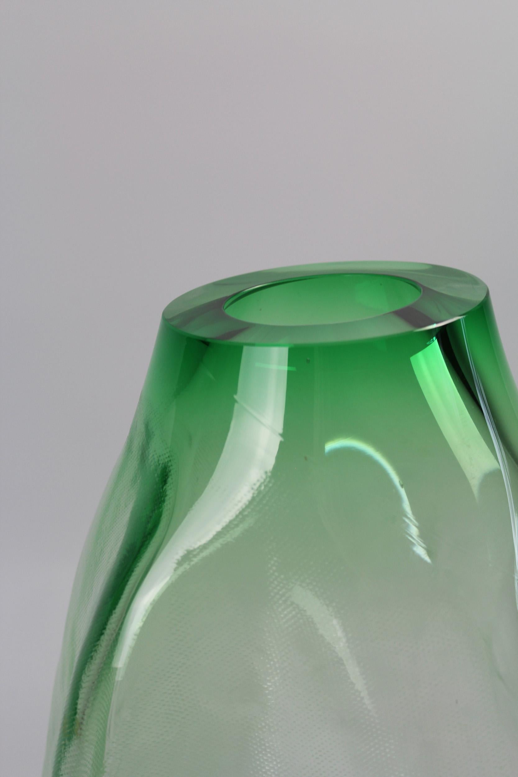 Contemporary 105 Ltr Forms, Beryl Green, Handmade Glass Object by Vogel Studio For Sale