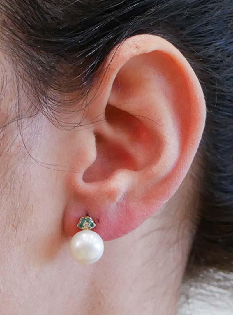 10.5 Mm Pearls, Emeralds, Diamonds, 14 Karat Rose Gold Earrings. In New Condition For Sale In Marcianise, Marcianise (CE)