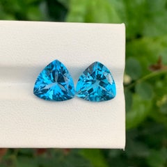 10.50 Carat Adorable Loose London Blue Topaz Pair Trillion Shape Gem For Earring