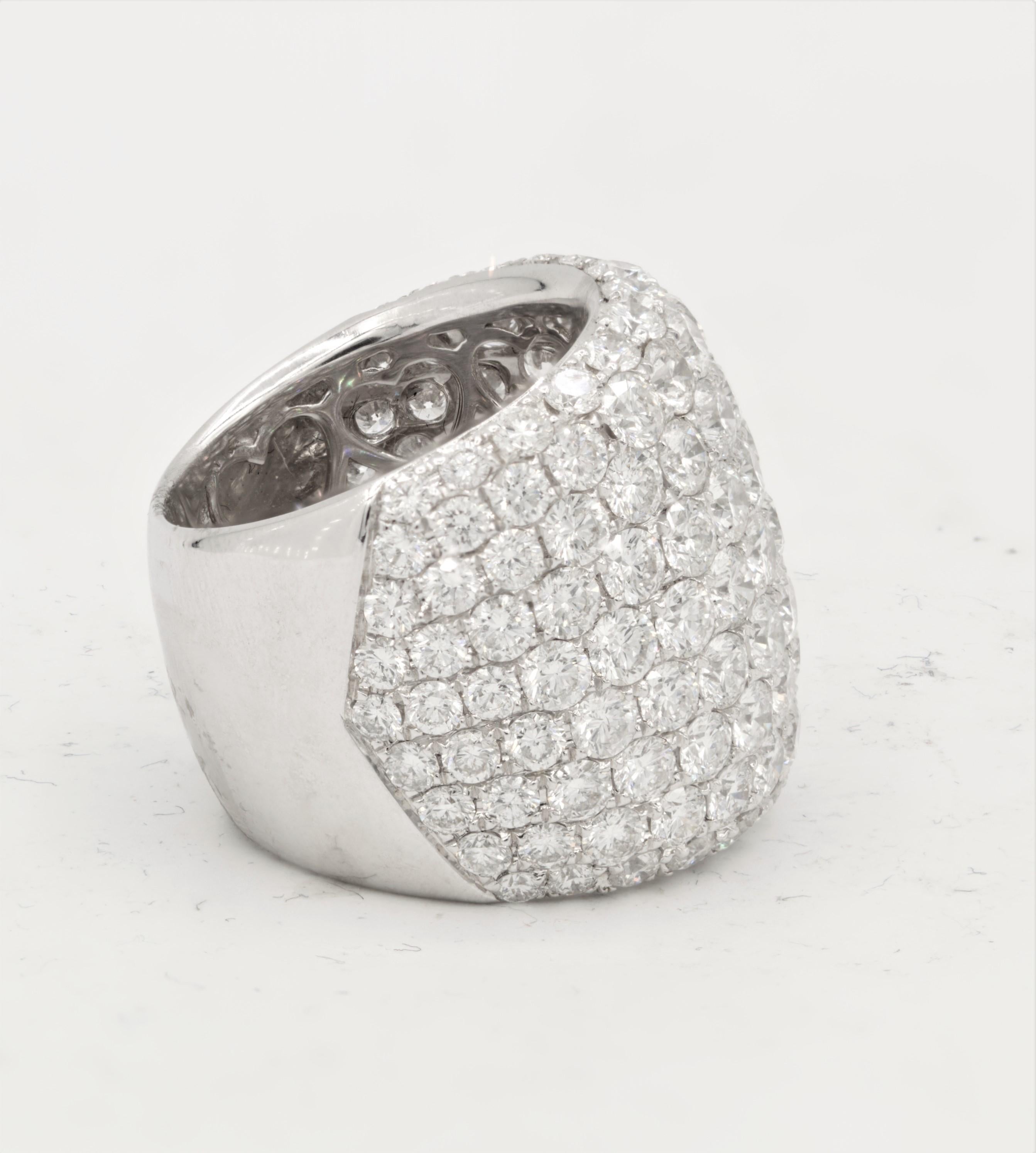 Modern Diana M. 10.00 Carat Pave Diamond Cigar Band in 18kt White Gold FG VS For Sale