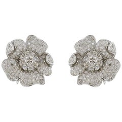 10.50 Carat Diamond Floral Clip Earrings 10.50 Carat Diamond Floral Clip Earrings