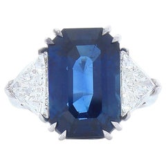 10.50 Carat Emerald Cut Blue Sapphire and Trillion Diamond Cocktail Ring in Gold