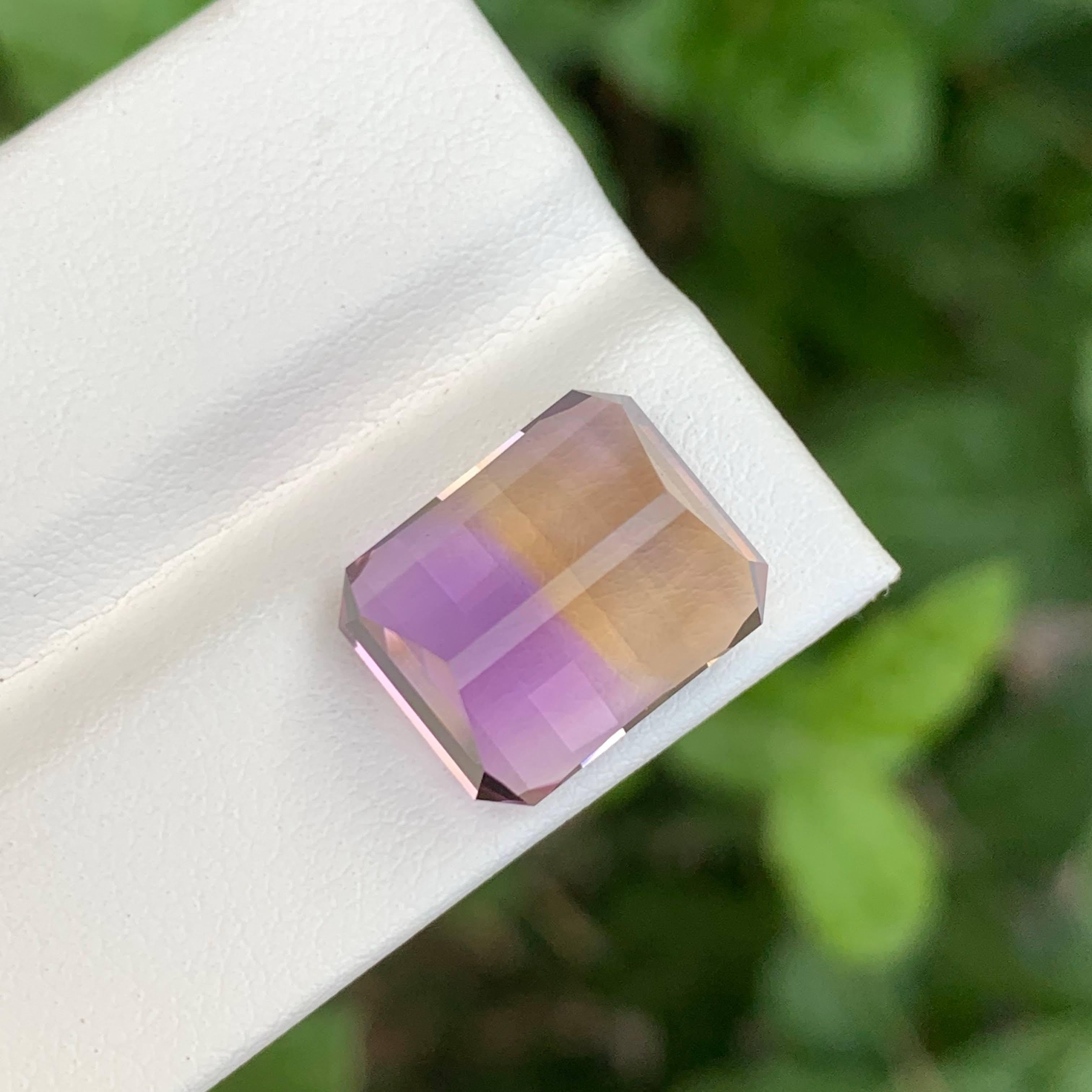 Modern 10.50 Carat Loose Bi Color Ametrine Stone Pixel Cut Natural Brazilian Gemstone For Sale