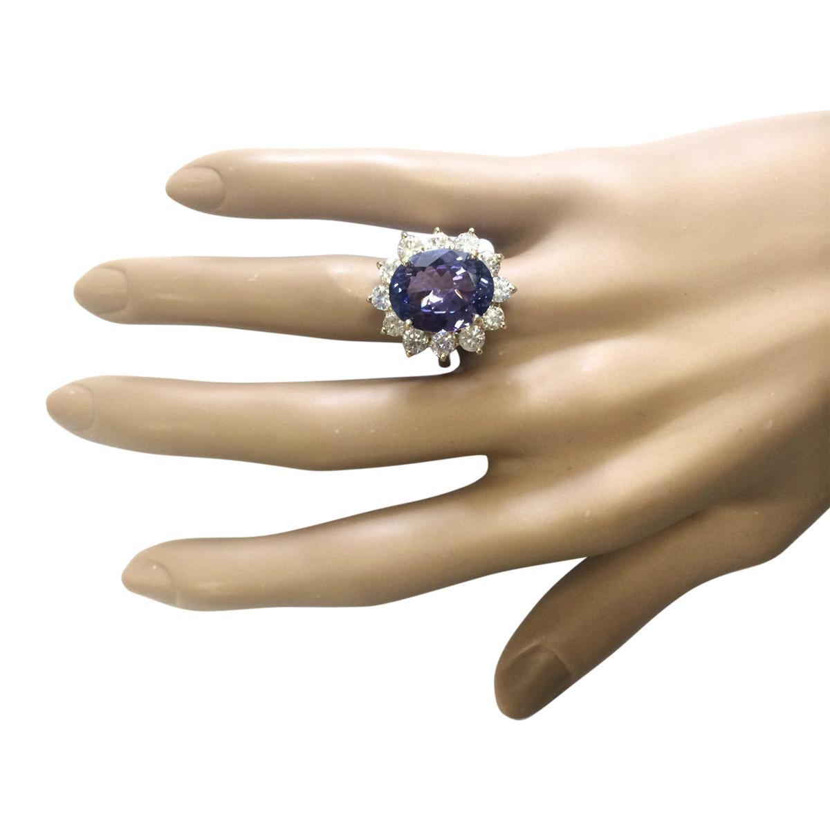 Natural Tanzanite Diamond Ring In 14 Karat Yellow Gold  In New Condition For Sale In Los Angeles, CA