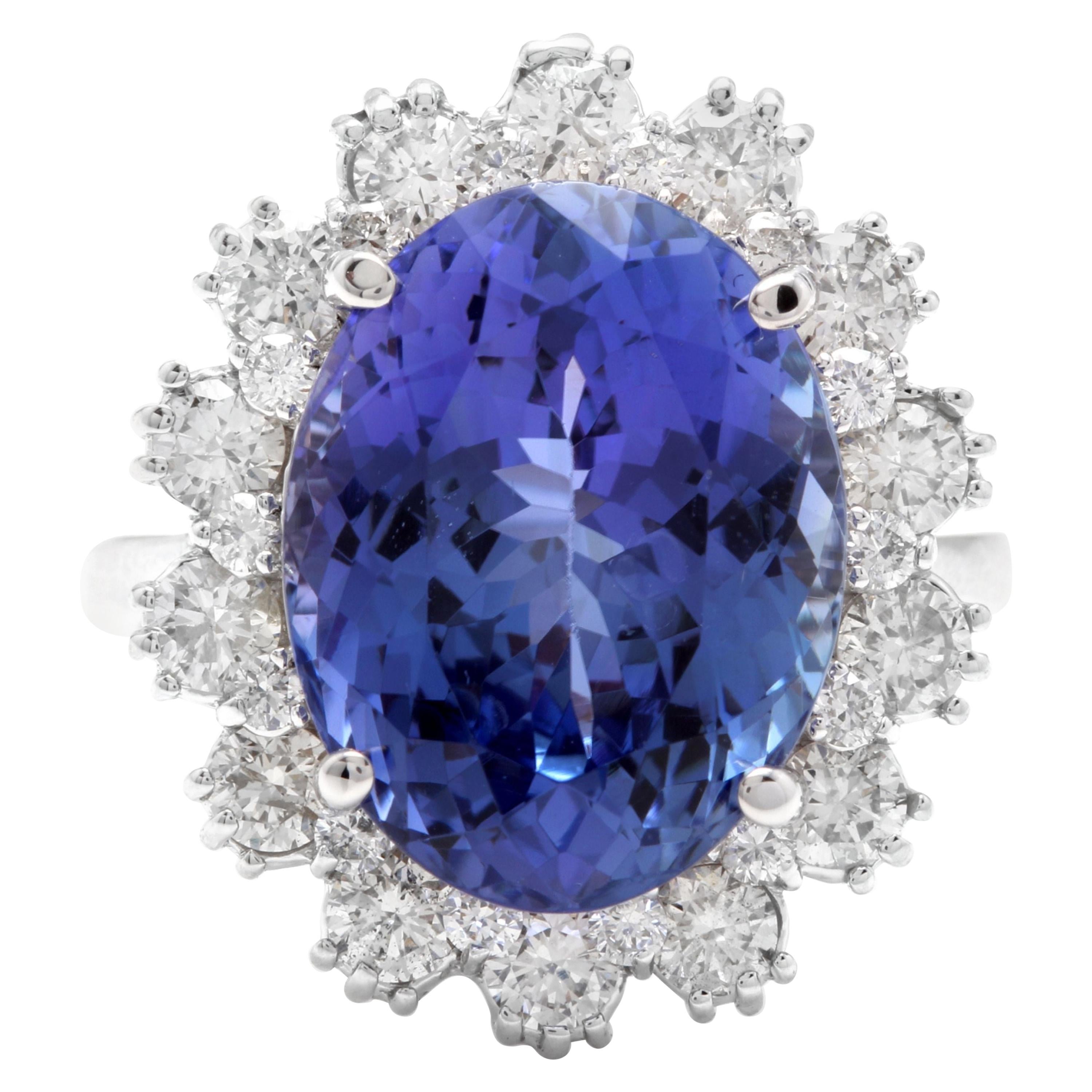 10.50 Carat Natural Very Nice Looking Tanzanite and Diamond 14 Karat Solid White