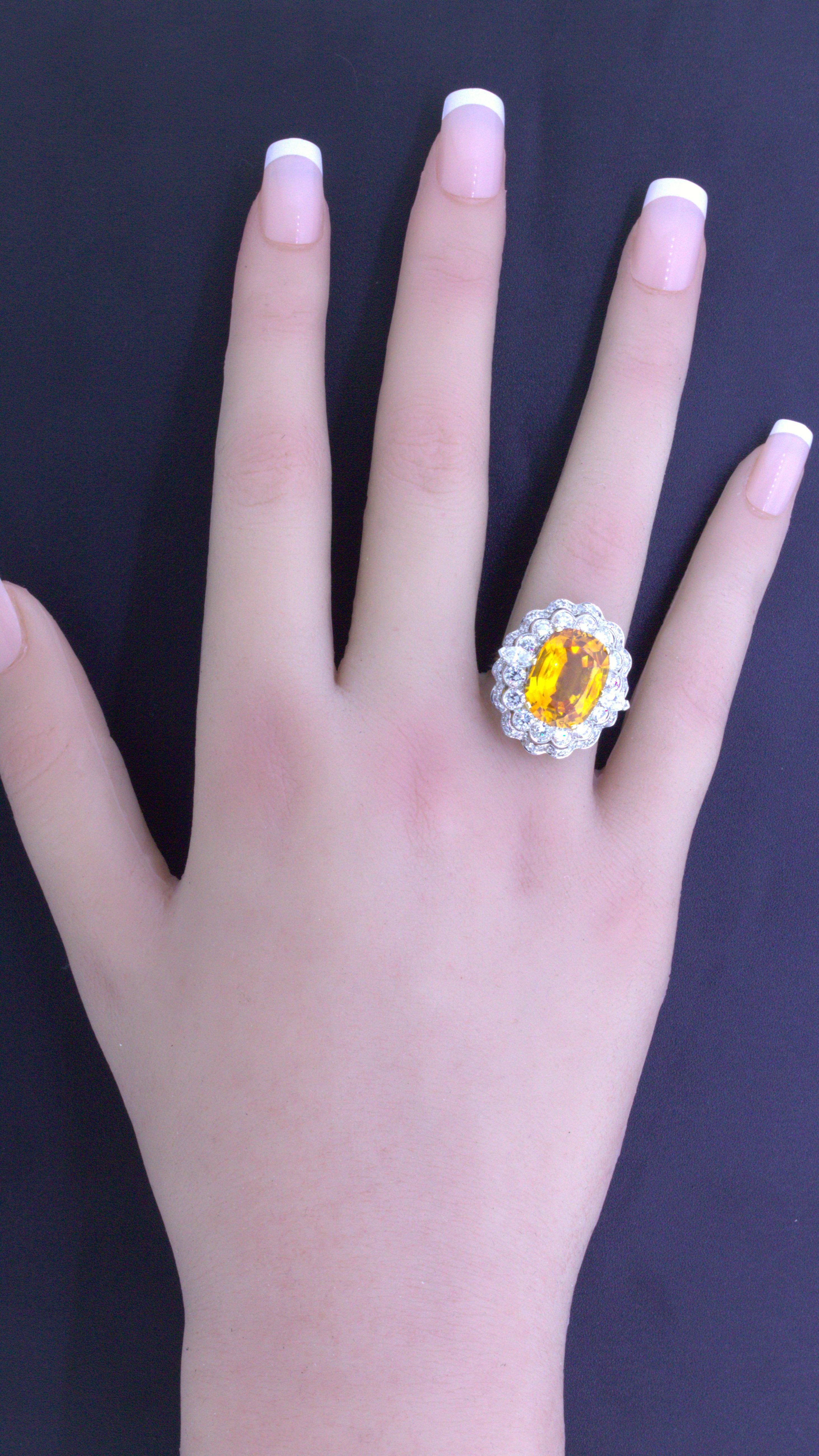 10.50 Carat Orange Sapphire Diamond 14k White Gold Ring, GIA Certified For Sale 1