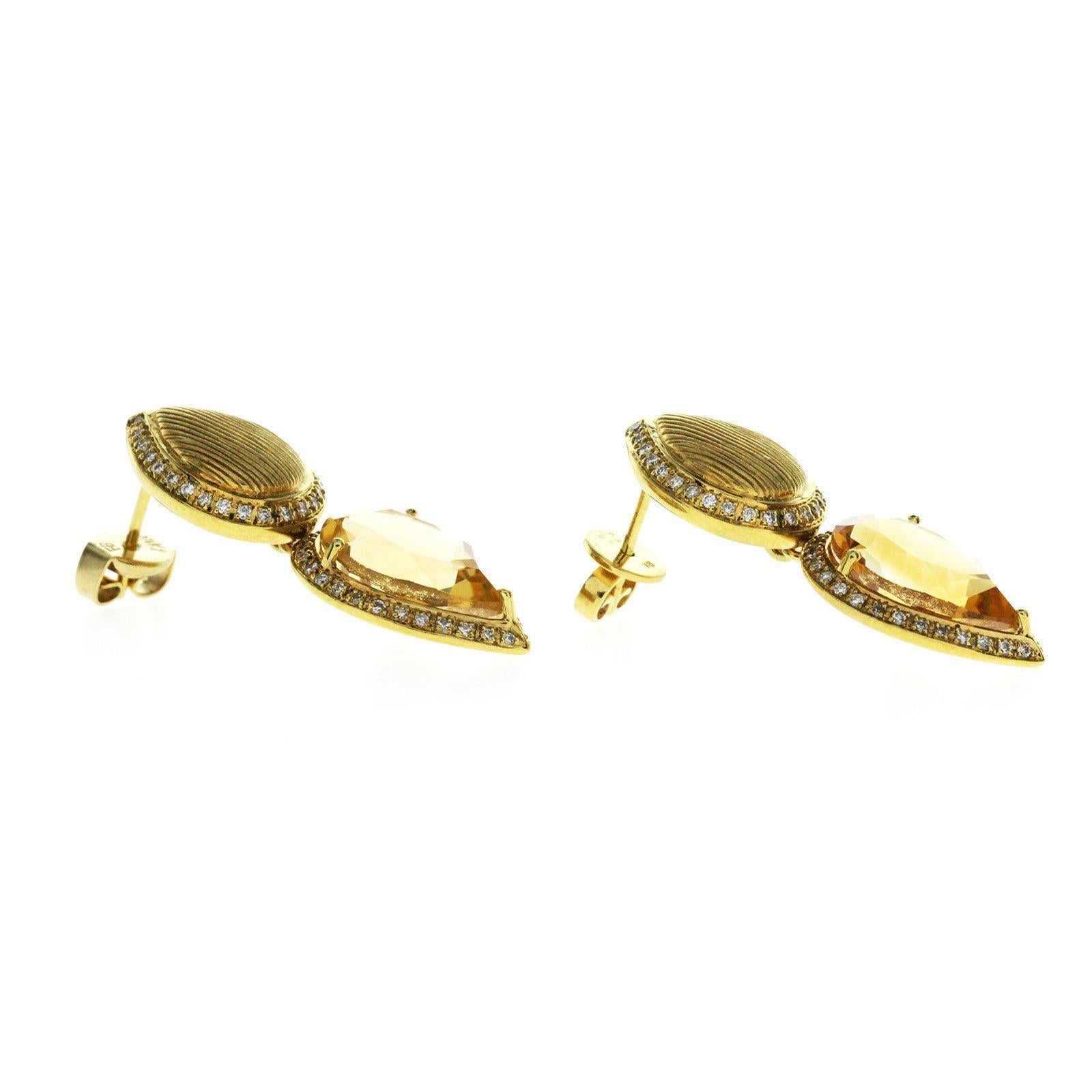 10.50 CT Citrine & 0.78 CT Diamonds in 18K Yellow Gold Teardrop Earrings In New Condition For Sale In Los Angeles, CA