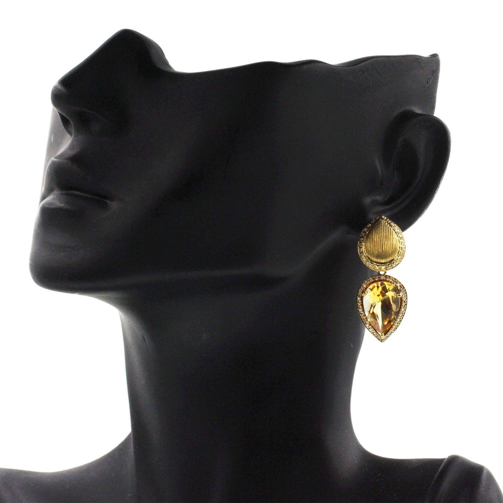 Women's 10.50 CT Citrine & 0.78 CT Diamonds in 18K Yellow Gold Teardrop Earrings For Sale