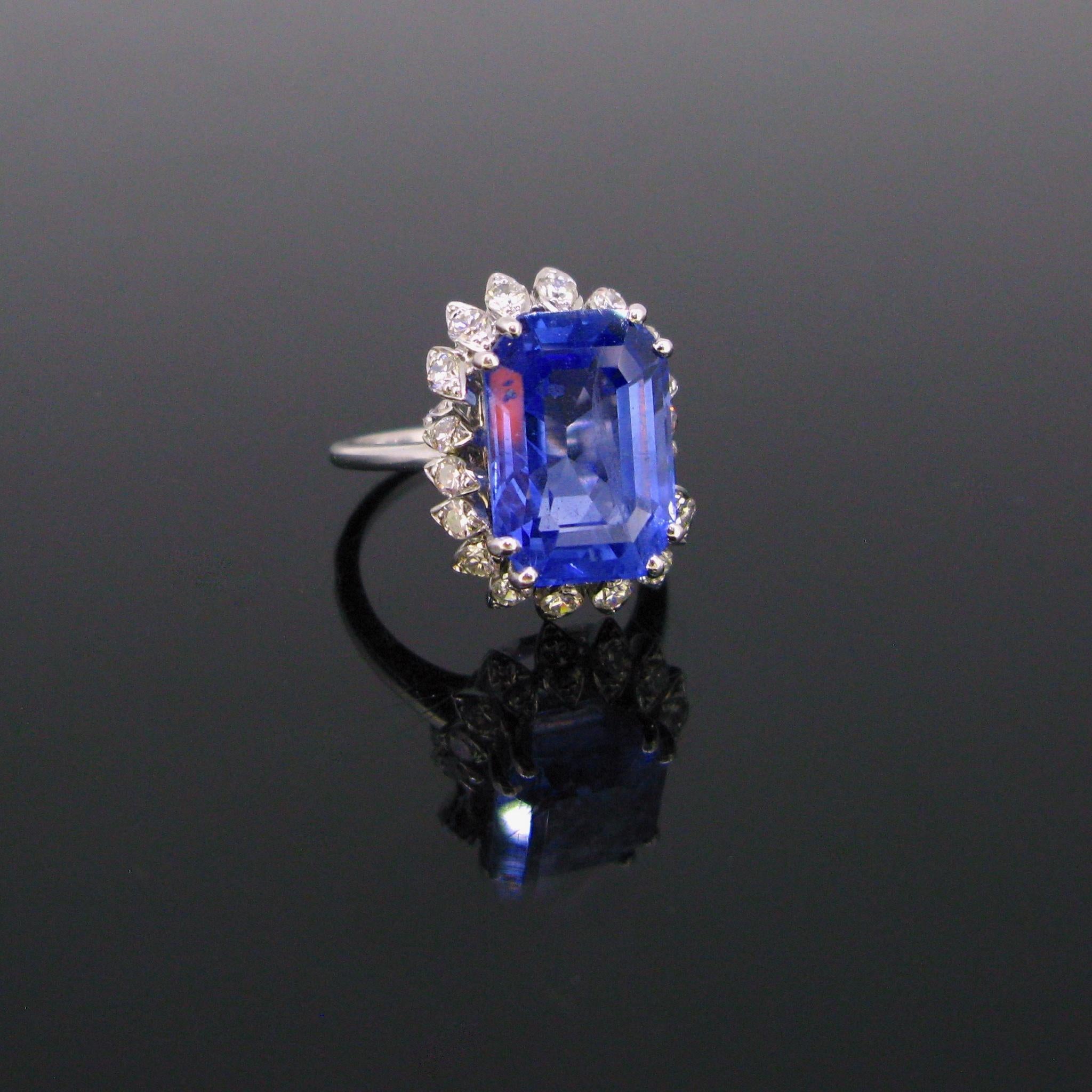 10.50 Carat Ceylon Natural Sapphire Diamonds Cluster Ring by Wald 5