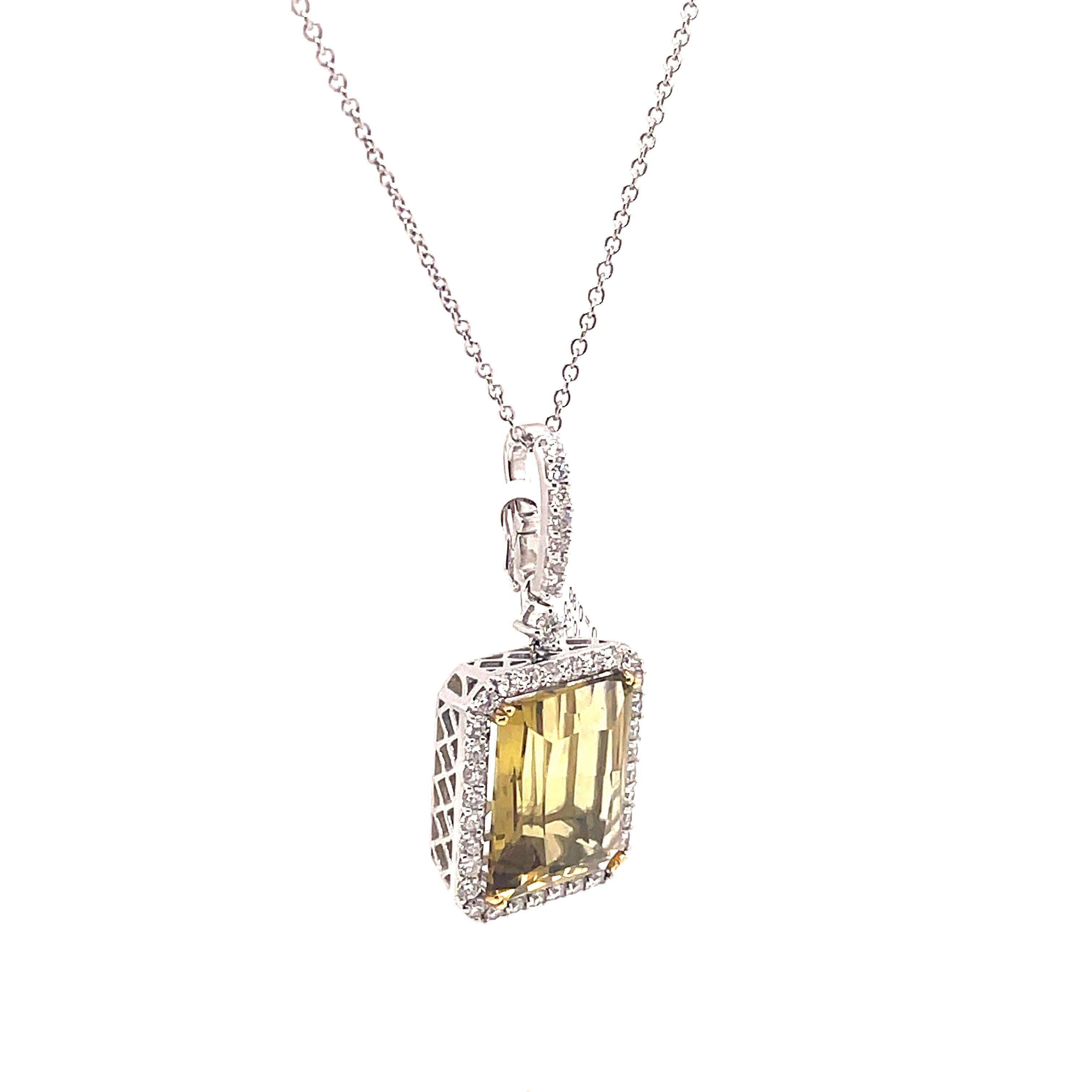 Contemporary 10.50ct Citrine with Diamond Halo 18k White Gold For Sale