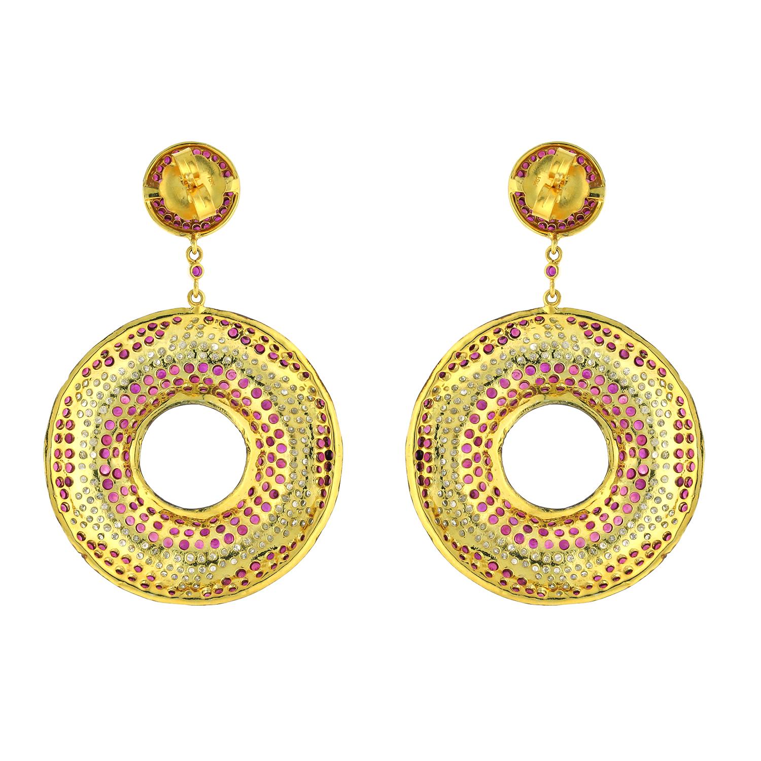 Mixed Cut 10.51ct Pave Ruby and Diamonds Disc Dangle Earrings Made In 18k Gold & Silver For Sale