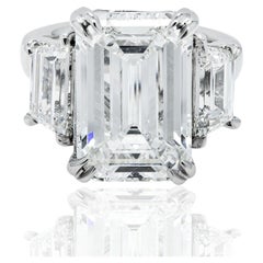 10.53 Carat Emerald Diamond Ring 18K Gold Unparalleled Brilliance