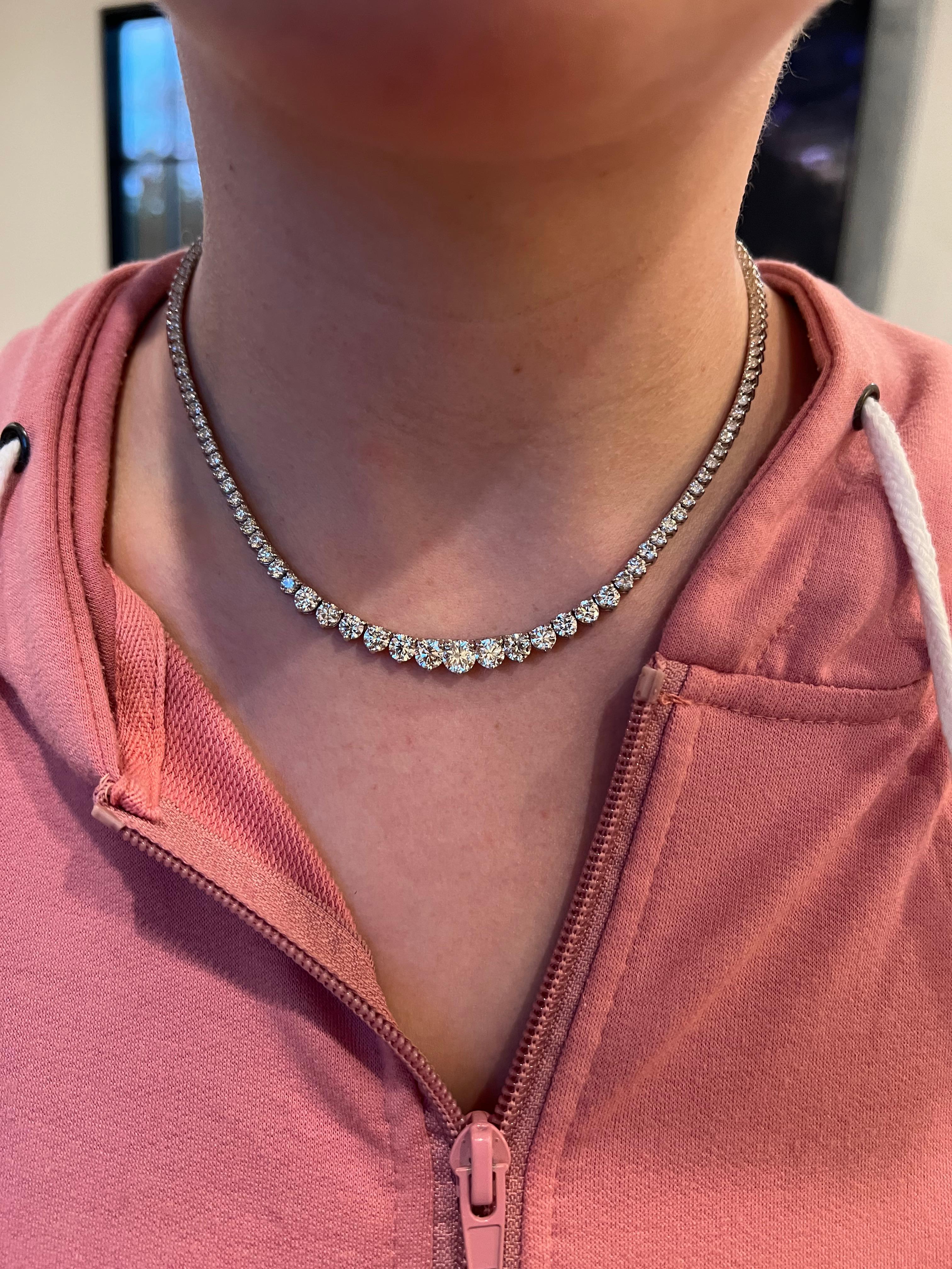 Expertly crafted from premium quality diamonds, this necklace boasts a stunning graduated elegant, sophisticated, and classic design. Each diamond in this tennis necklace has been carefully selected for its brilliance and clarity, ensuring it