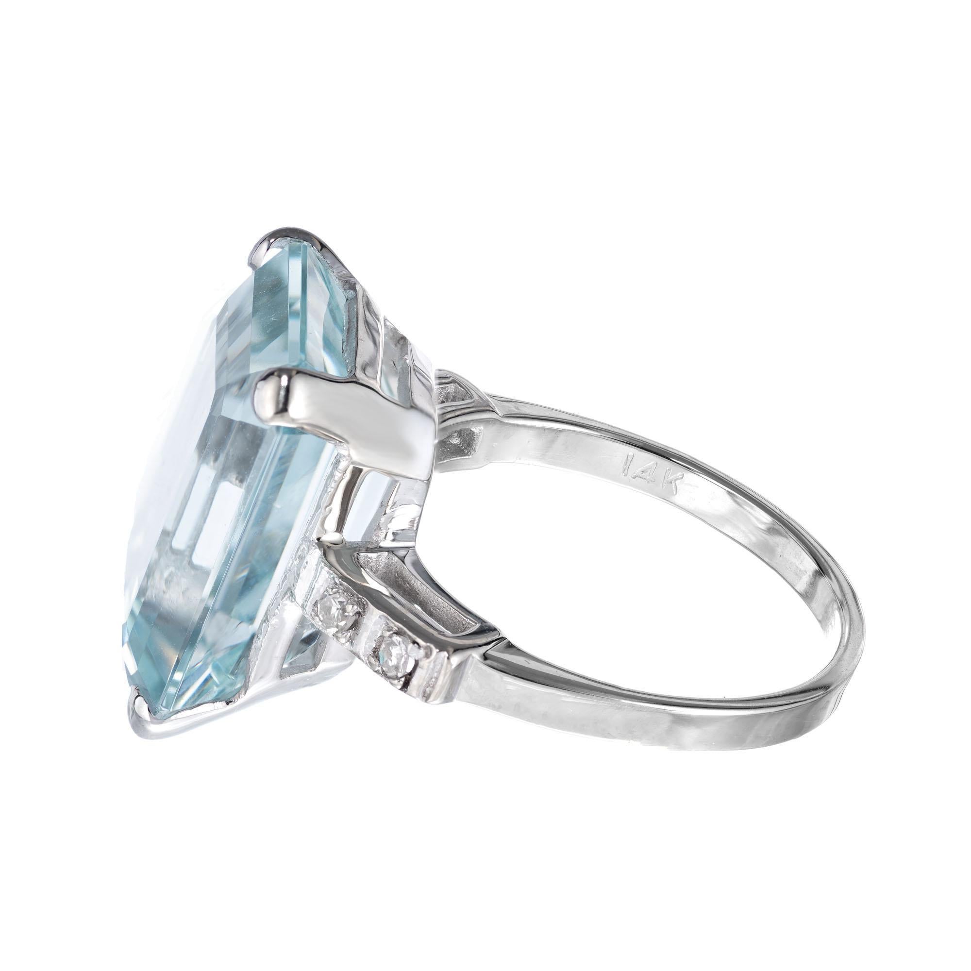 Emerald Cut 10.51 Aquamarine Diamond White Gold Cocktail Ring For Sale