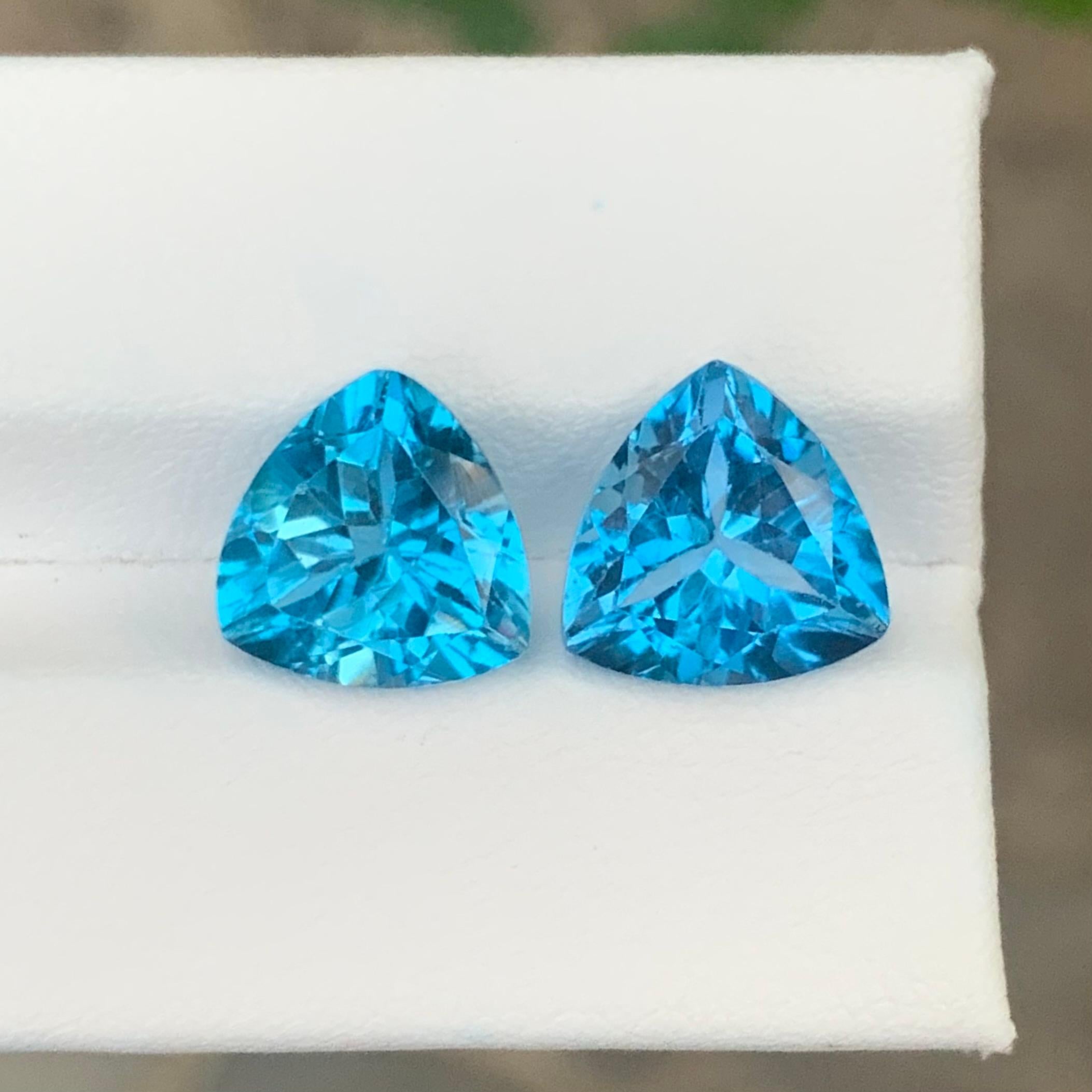 10,55 carati di topazio blu di Londra, coppia di gemme naturali sciolte per orecchini in vendita 4