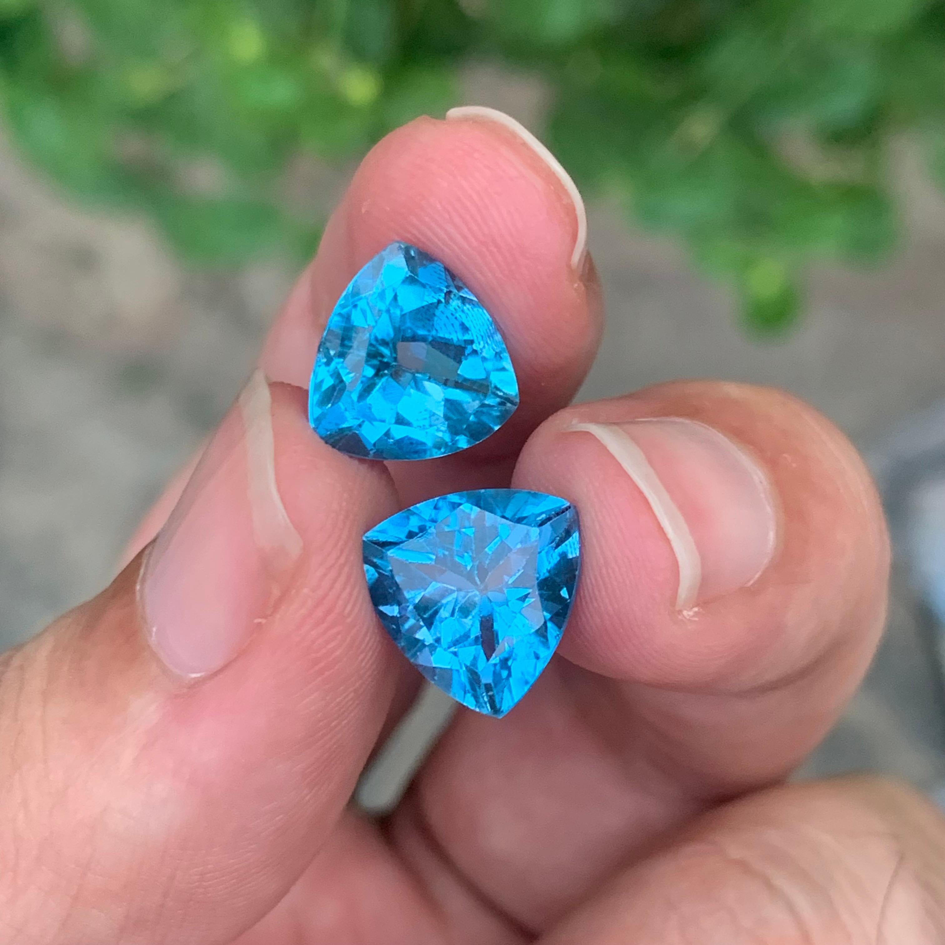 10,55 carati di topazio blu di Londra, coppia di gemme naturali sciolte per orecchini in vendita 7
