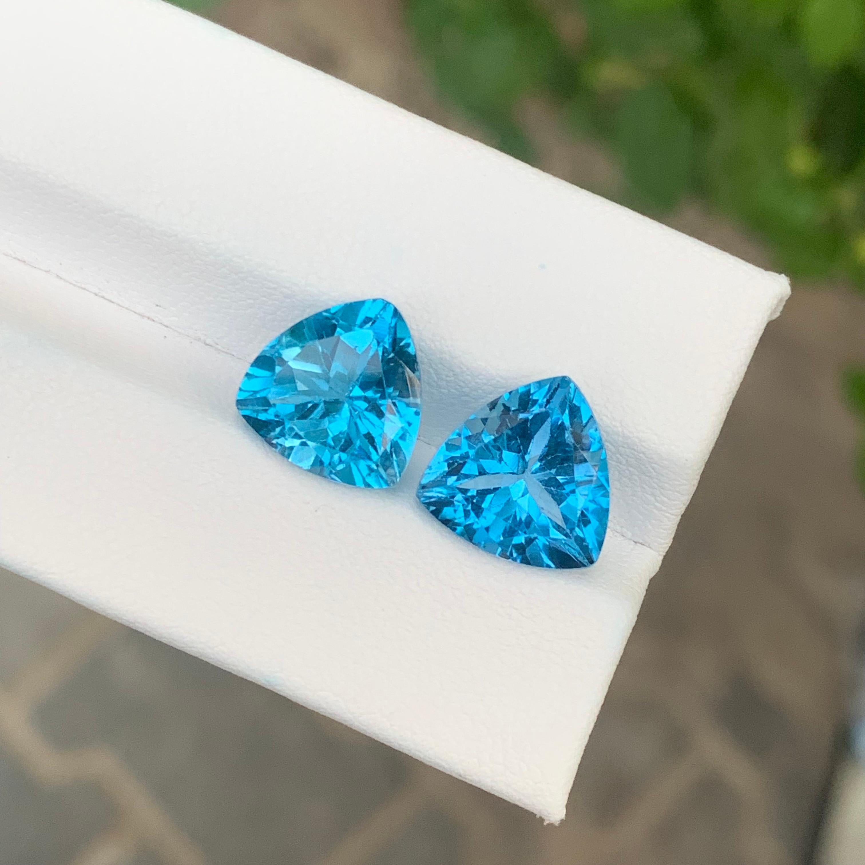 10,55 carati di topazio blu di Londra, coppia di gemme naturali sciolte per orecchini in vendita 2