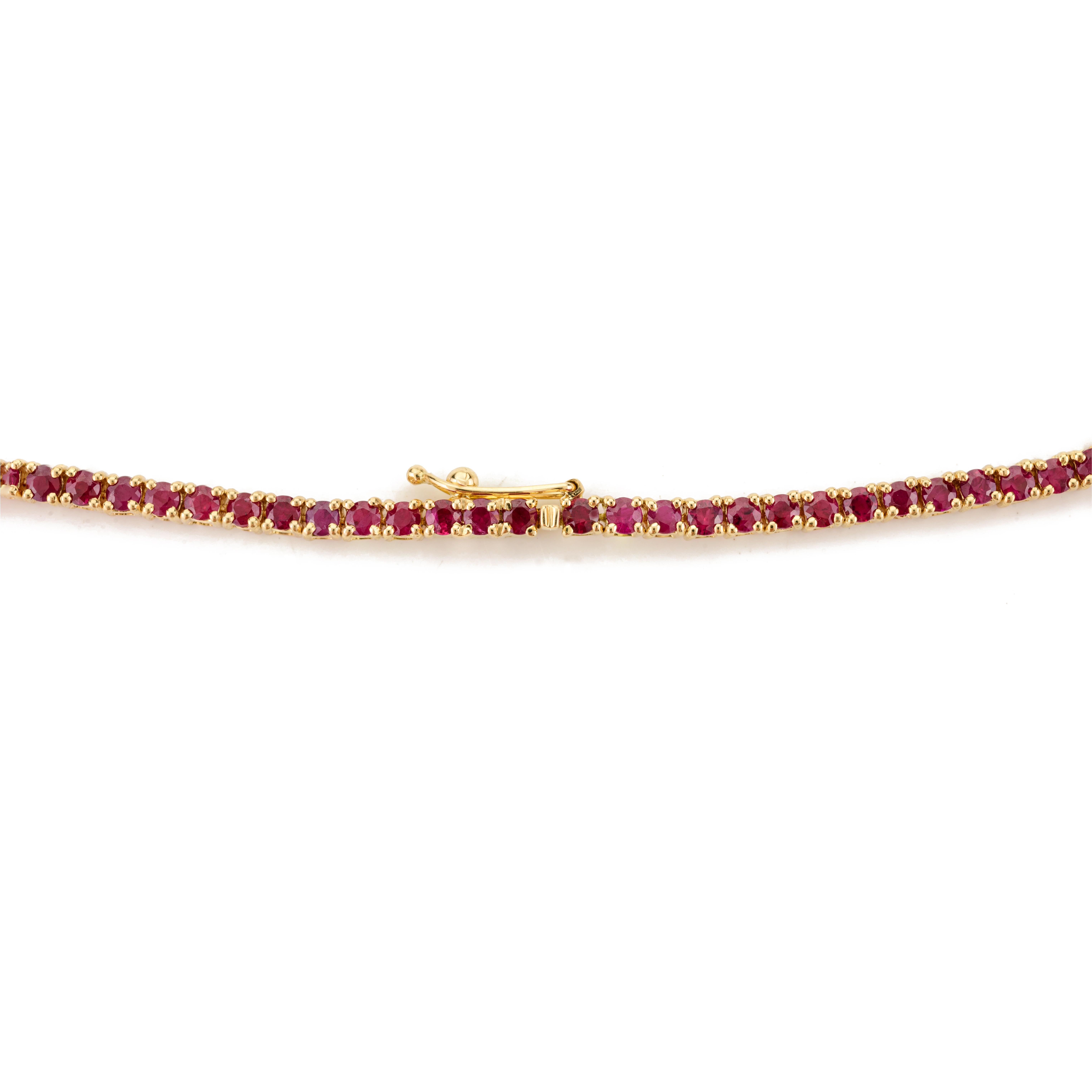 Collier de fiançailles en or jaune massif 18 carats avec rubis rond naturel de 10,56 carats en vente 1