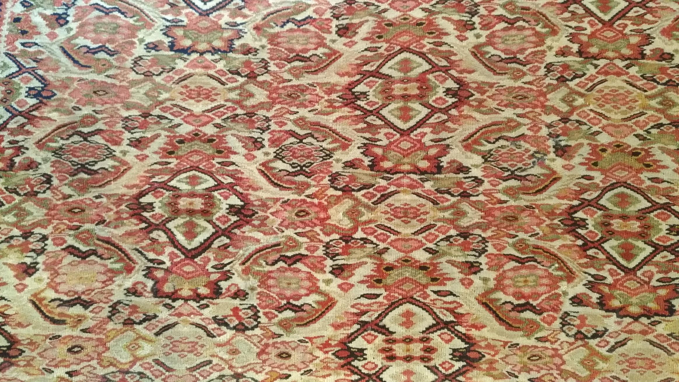1057 -  Very Beautiful Old Kilim Senneh For Sale 1