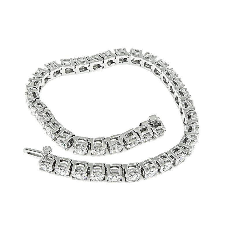 Tennisarmband mit 10,57 Karat Diamanten im Zustand „Gut“ im Angebot in New York, NY