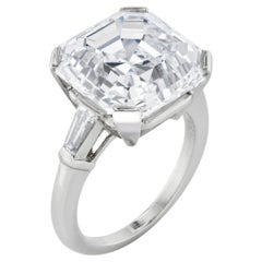 10.58 Carat Emerald-cut Statement / H color VVS 18K Gold