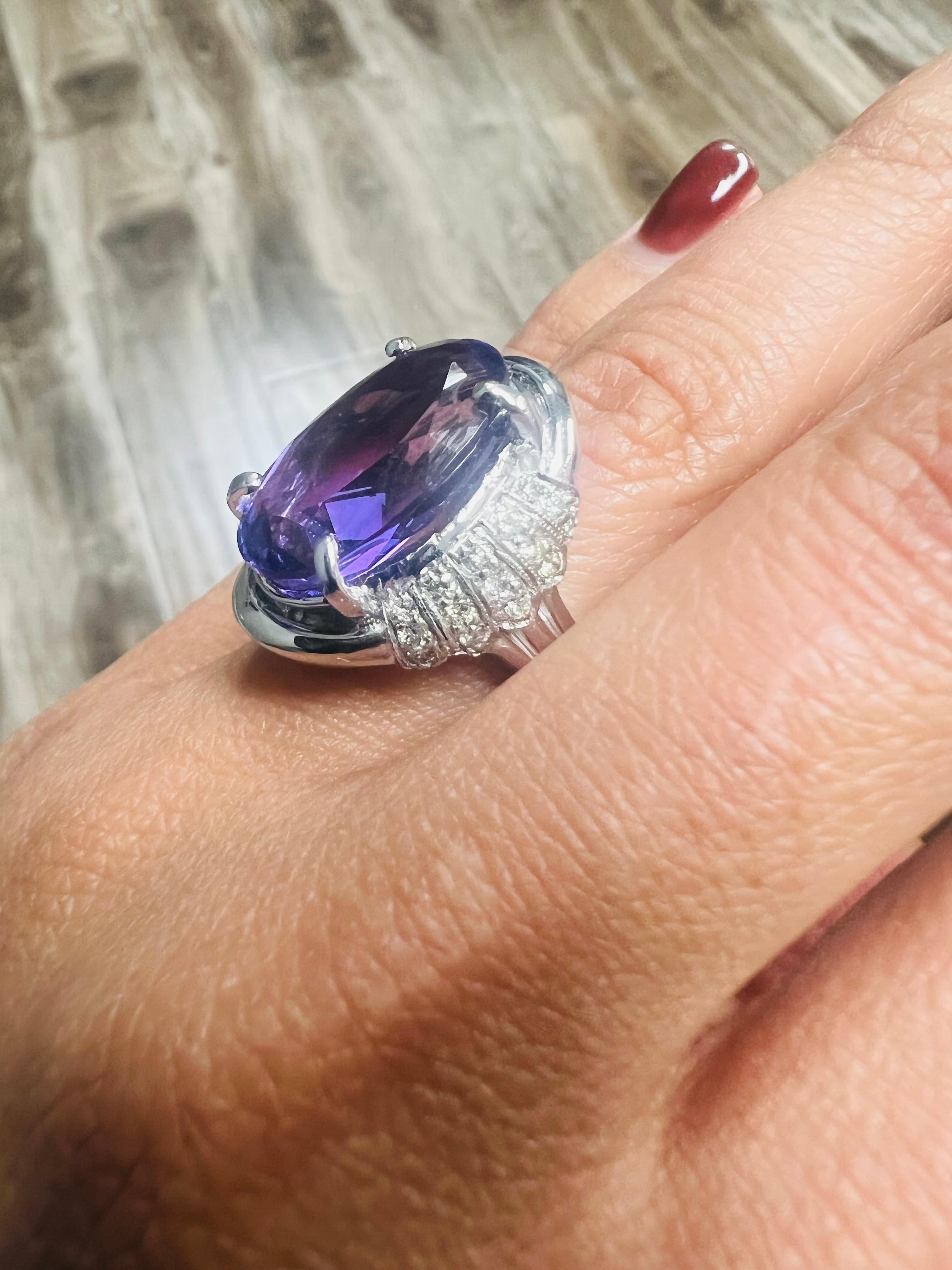 Women's 10.59 Carat Amethyst Diamond 14 Karat White Gold Cocktail Ring For Sale