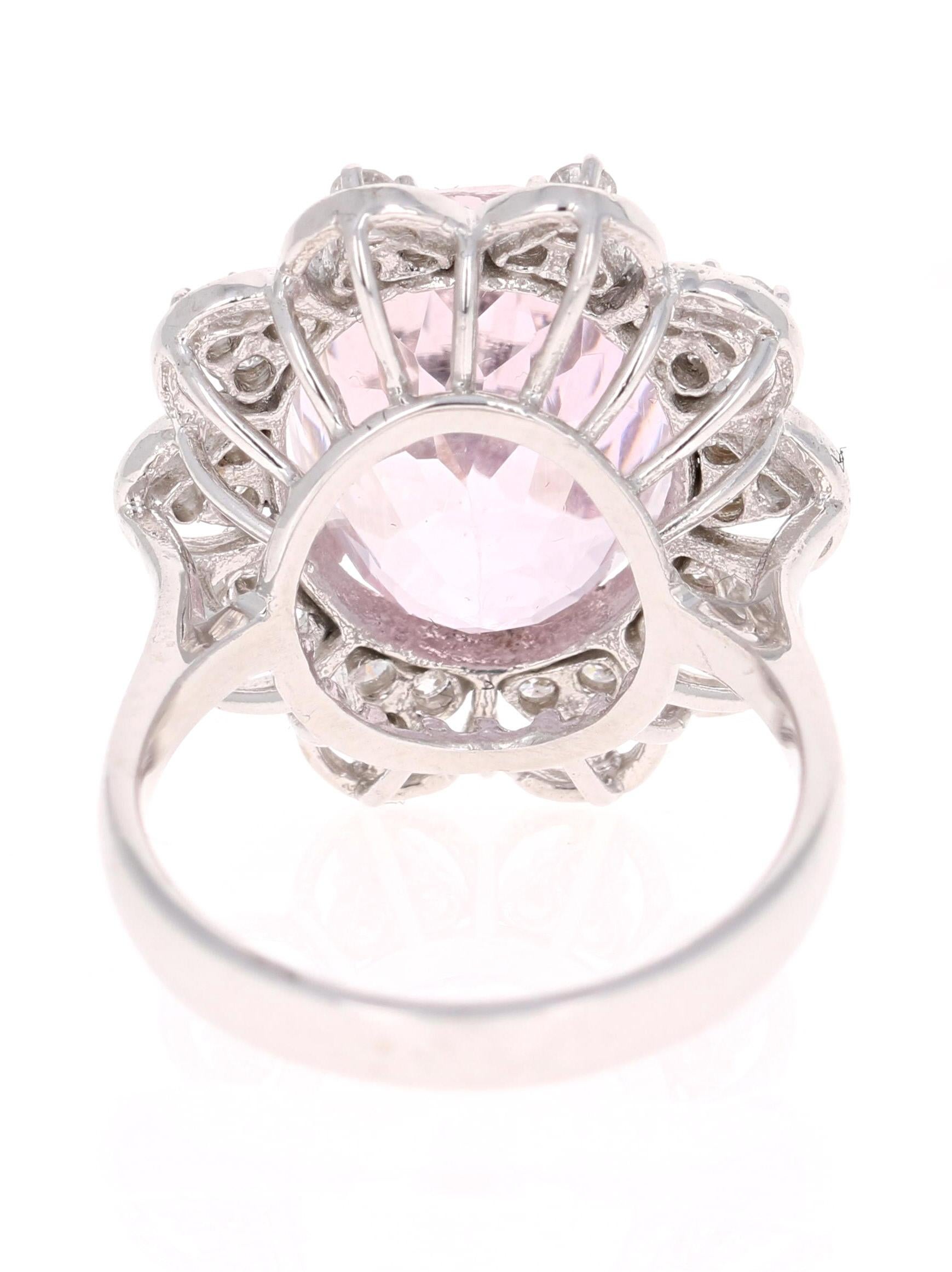 Contemporary 10.59 Carat Kunzite Diamond 14 Karat White Gold Cocktail Ring