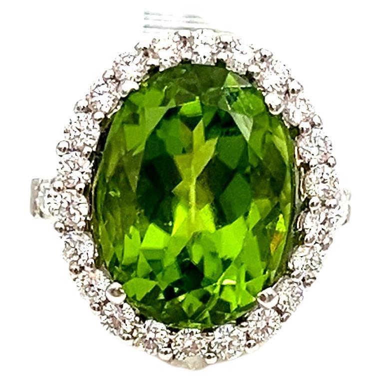 10.59 ct Natural Peridot & Diamond Ring  For Sale